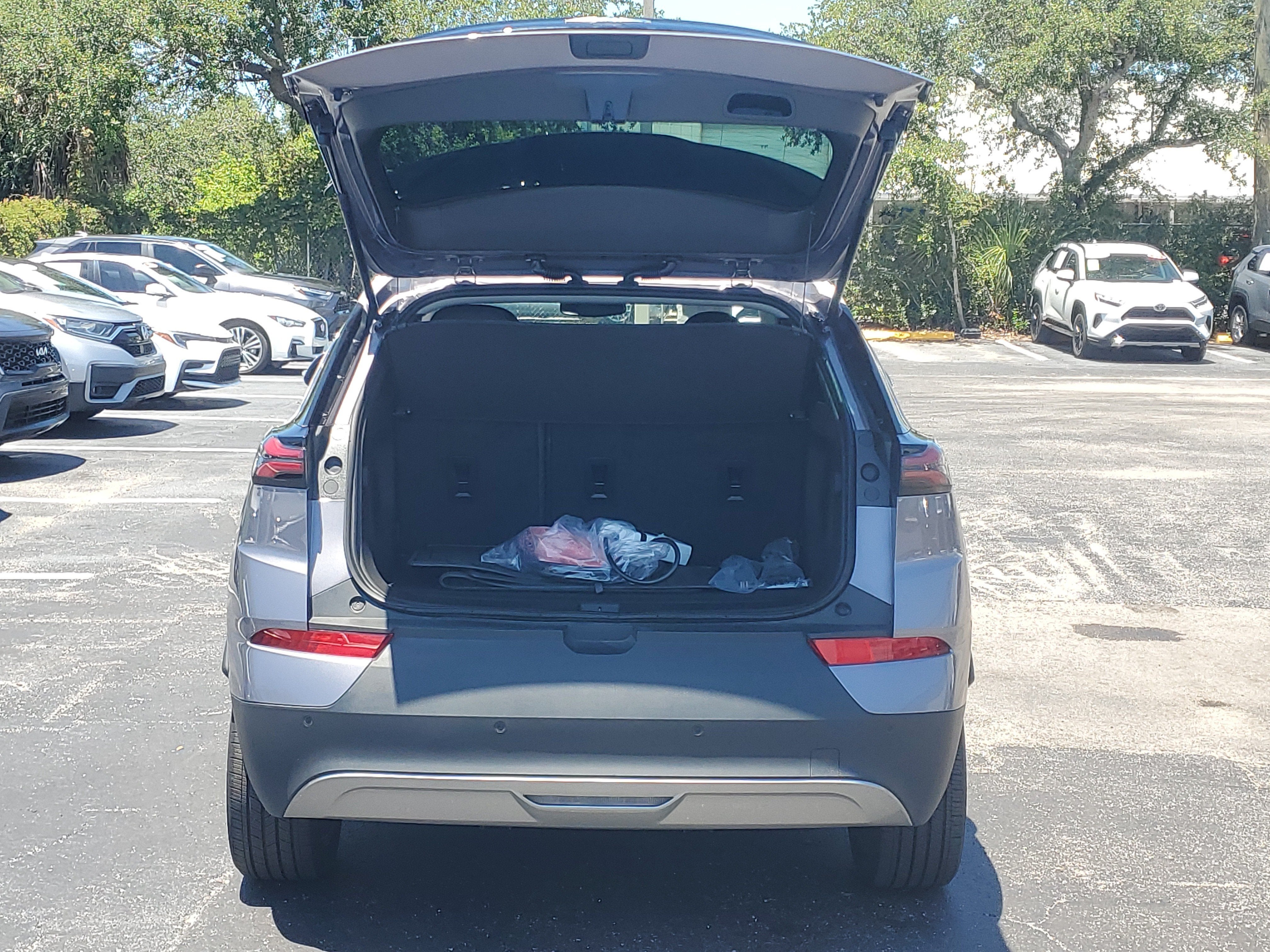 2023 Chevrolet Bolt EUV LT