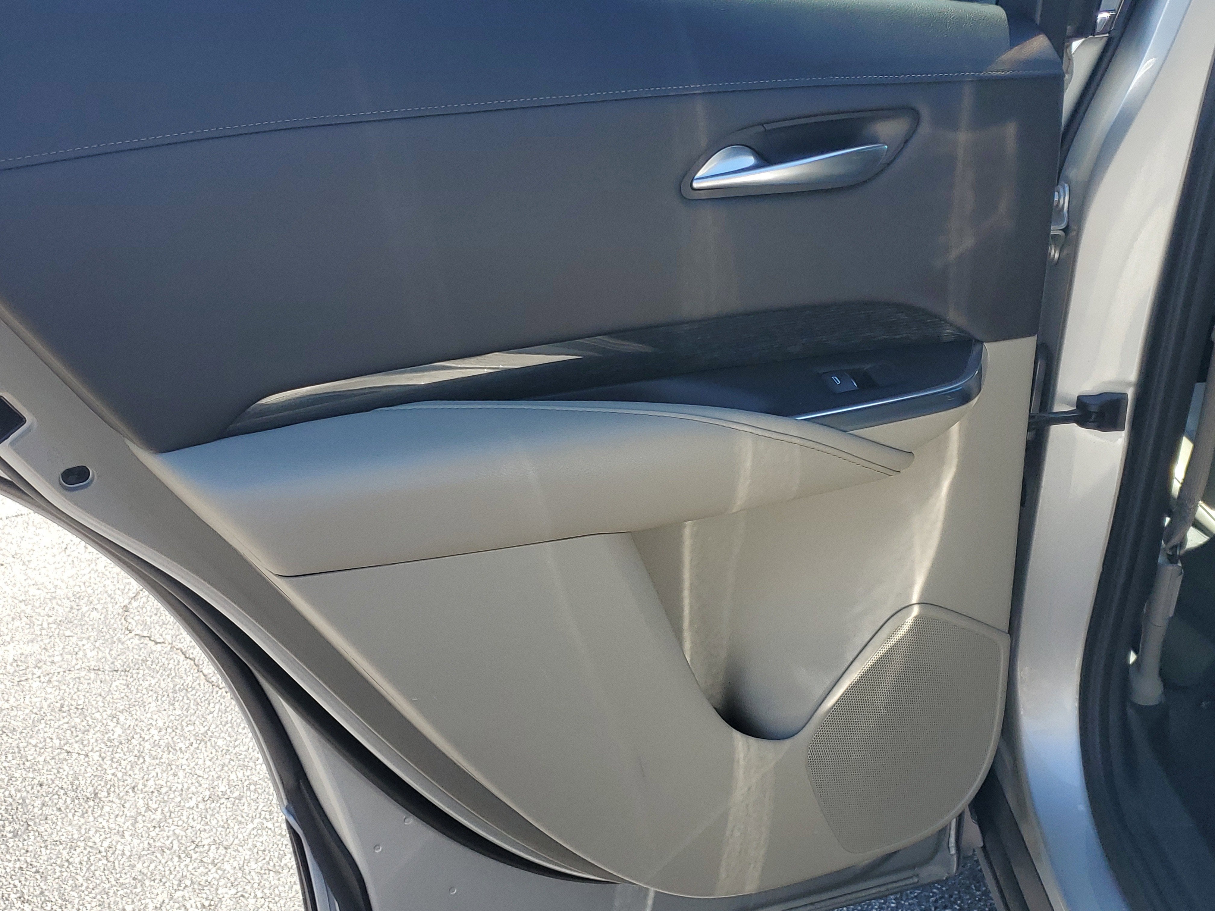 2019 Cadillac XT4 FWD Premium Luxury