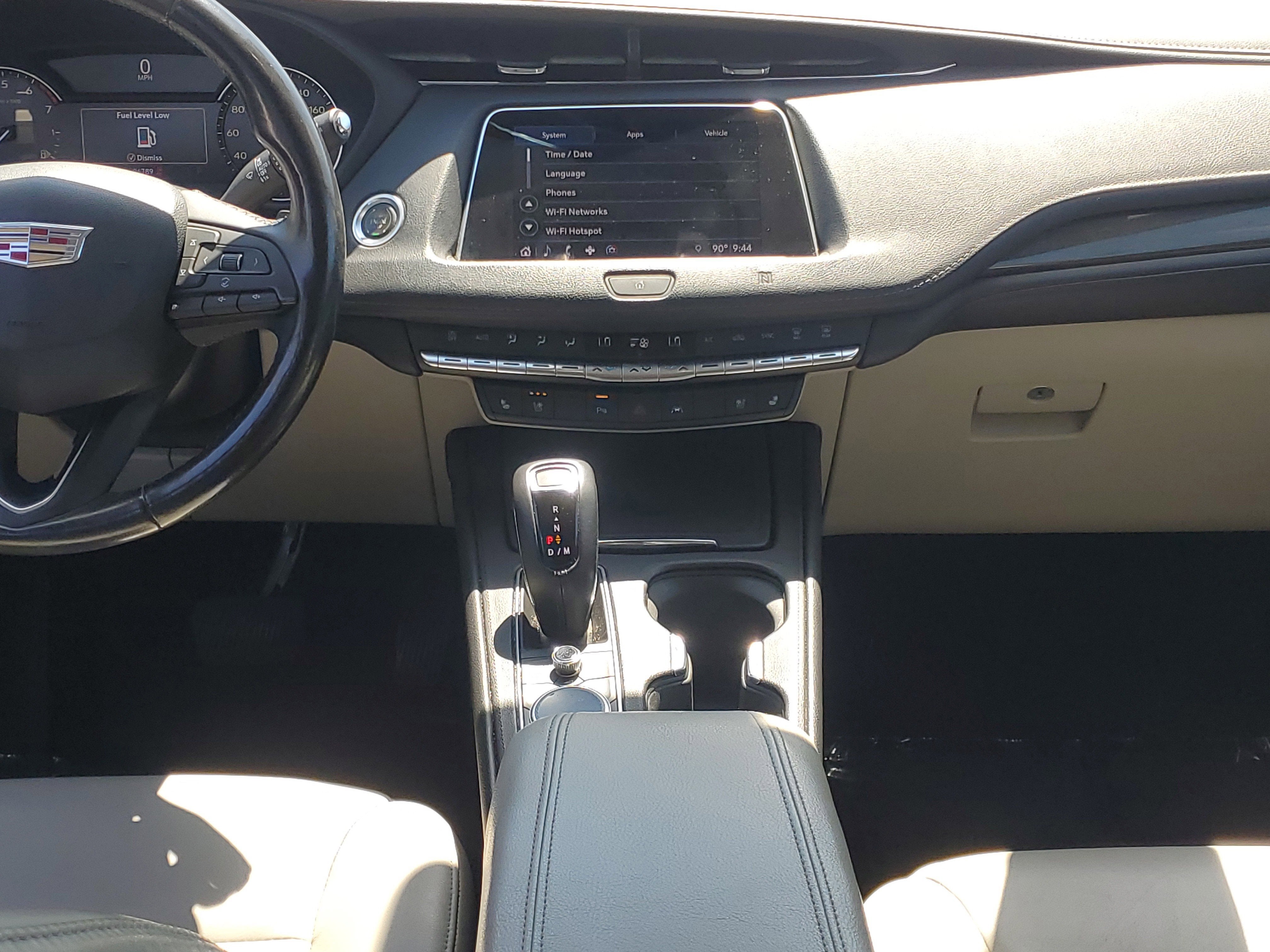 2019 Cadillac XT4 FWD Premium Luxury