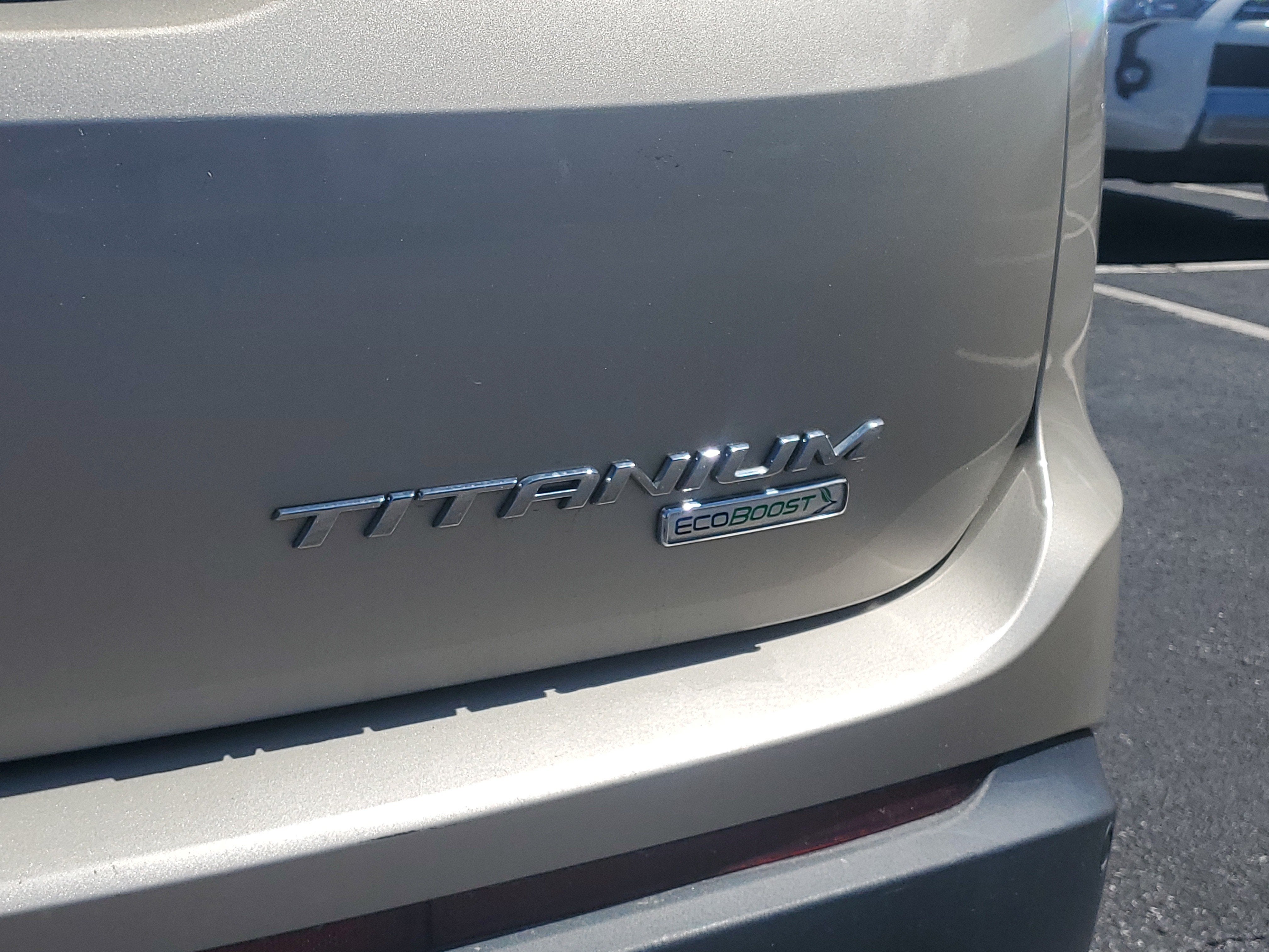2018 Ford Edge Titanium