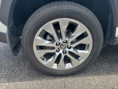 2024 Toyota RAV4 XLE Premium