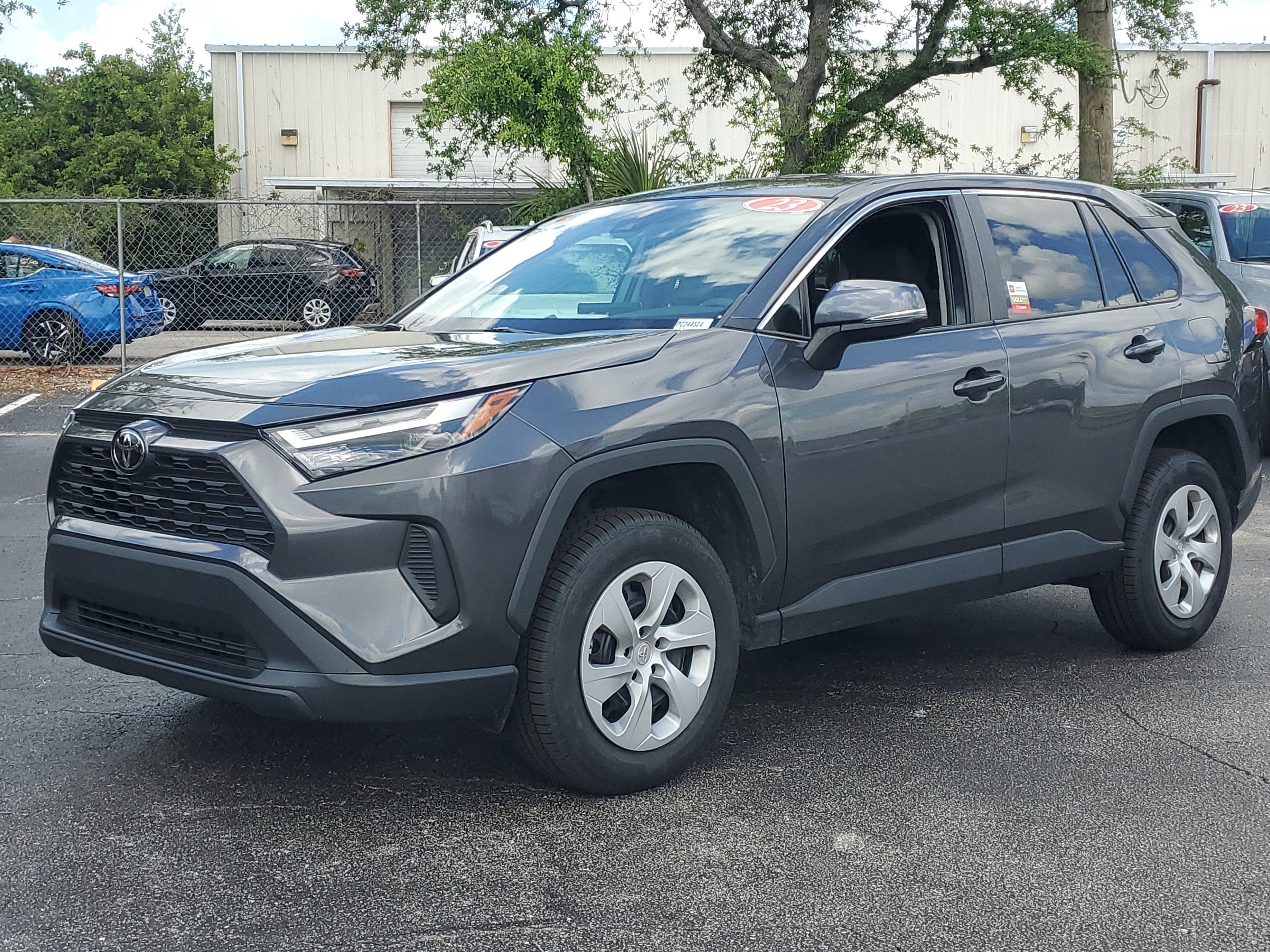 2023 Toyota RAV4 LE