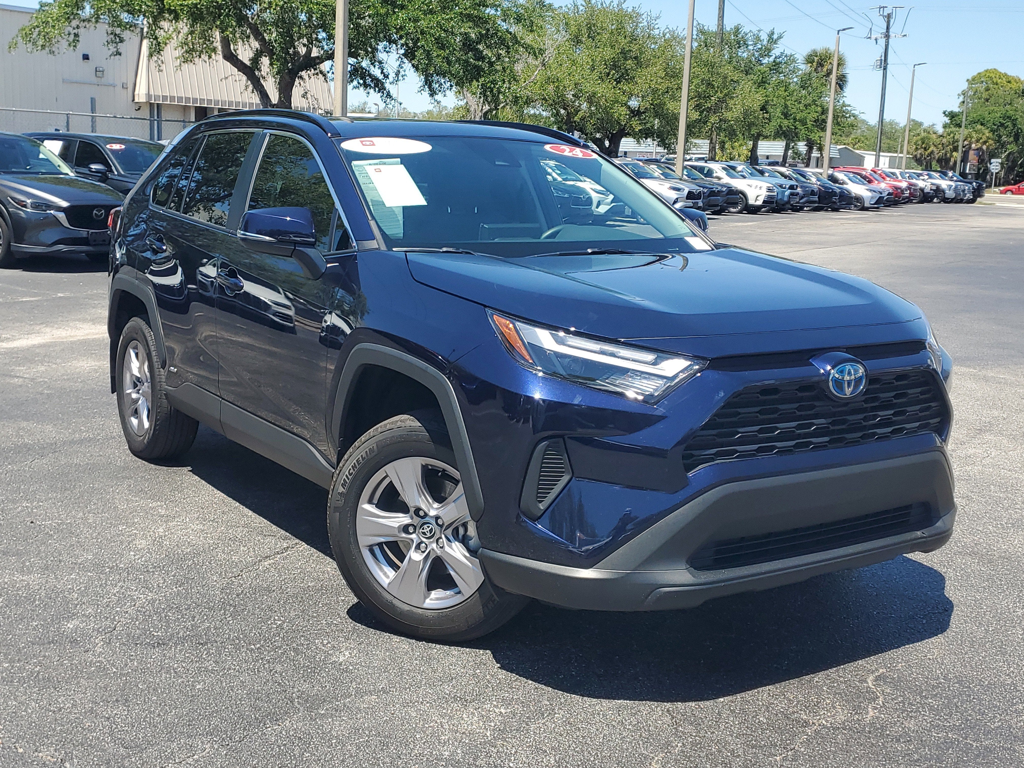 2024 Toyota RAV4 Hybrid XLE