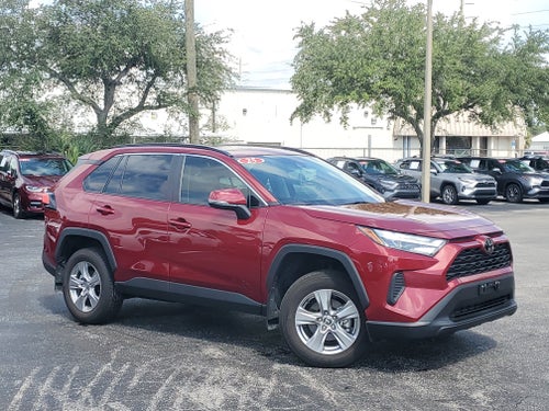 2025 Toyota RAV4 XLE