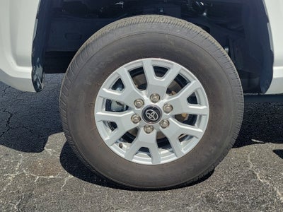 2024 Toyota Tacoma 2WD SR5