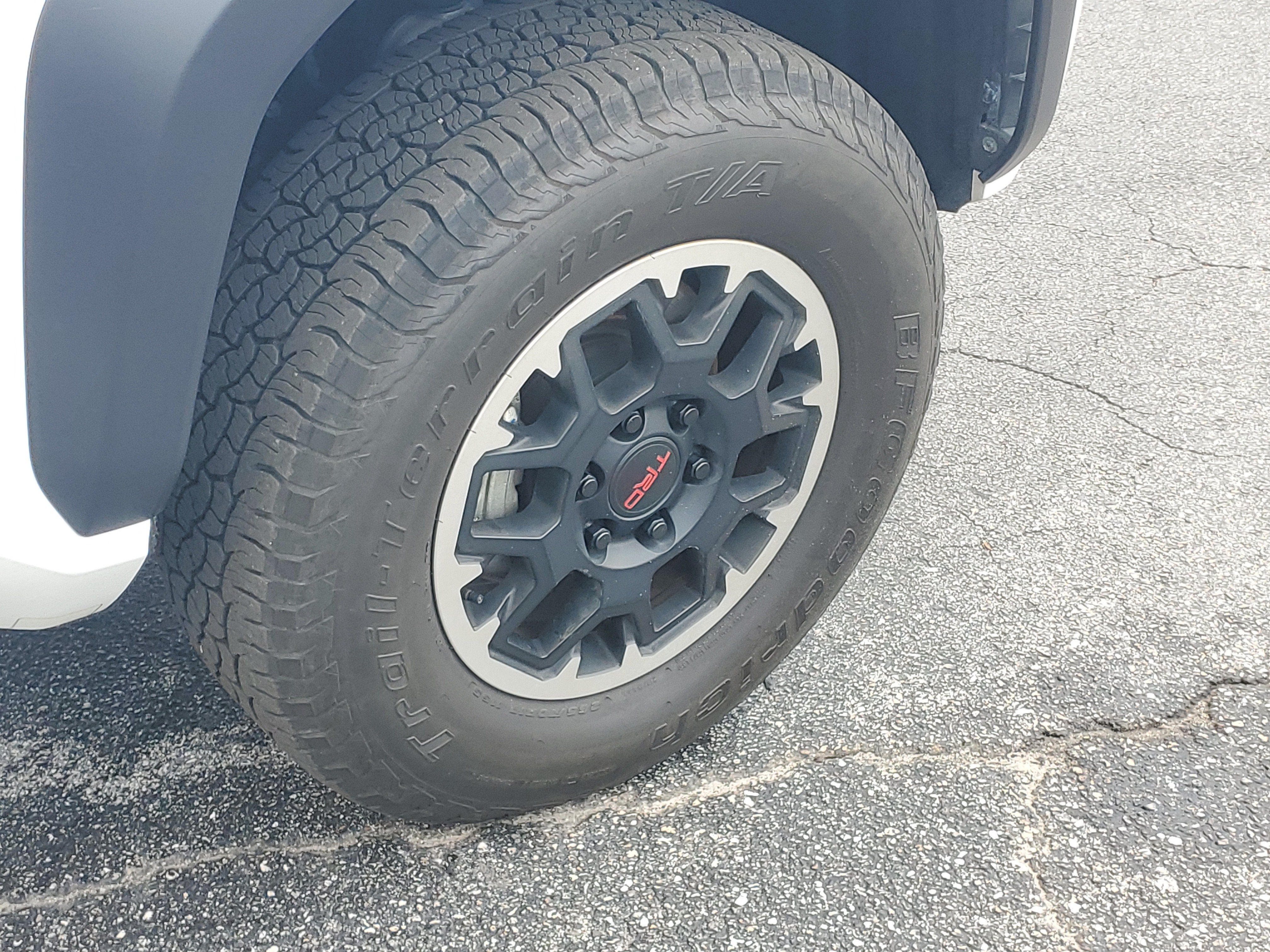 2024 Toyota Tacoma 4WD TRD Off Road