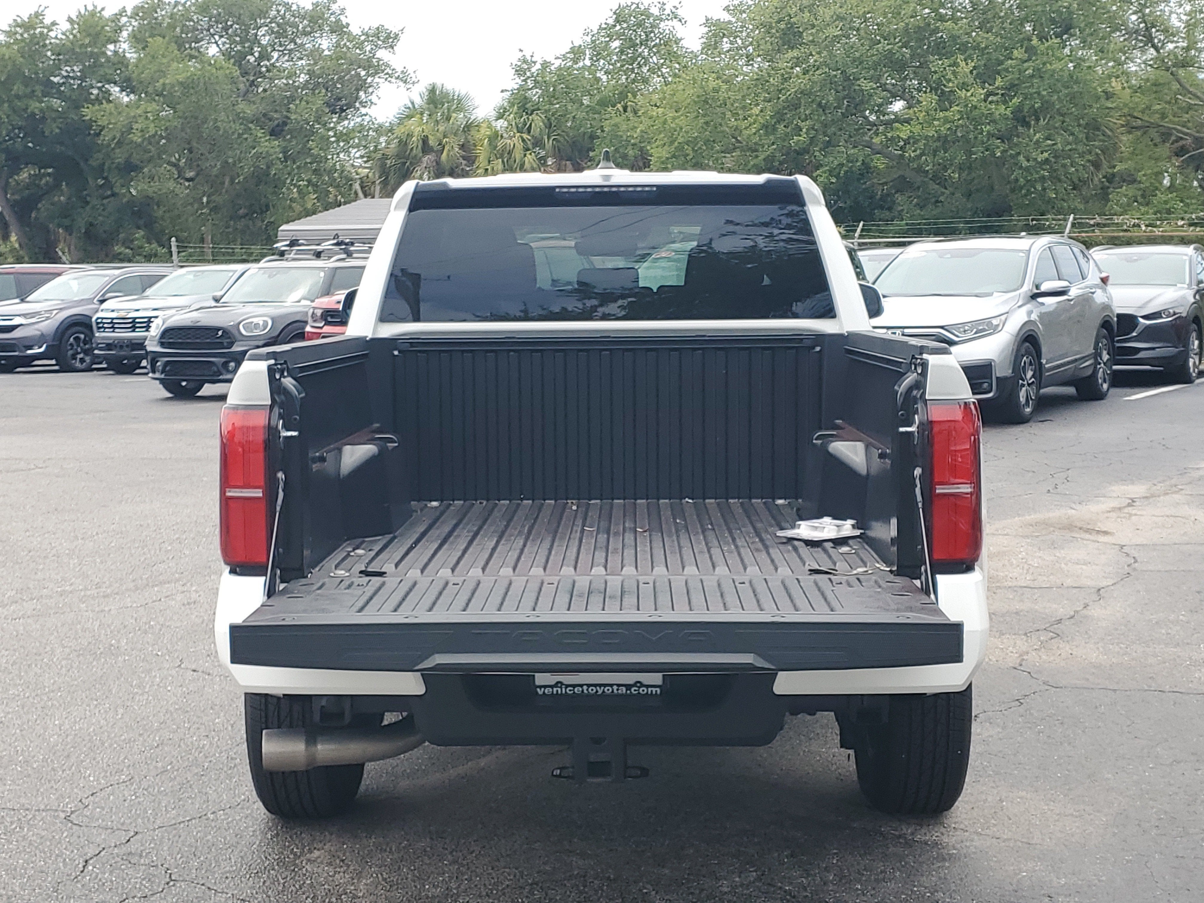 2024 Toyota Tacoma 4WD SR5