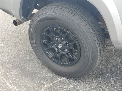 2022 Toyota Tacoma 4WD SR5
