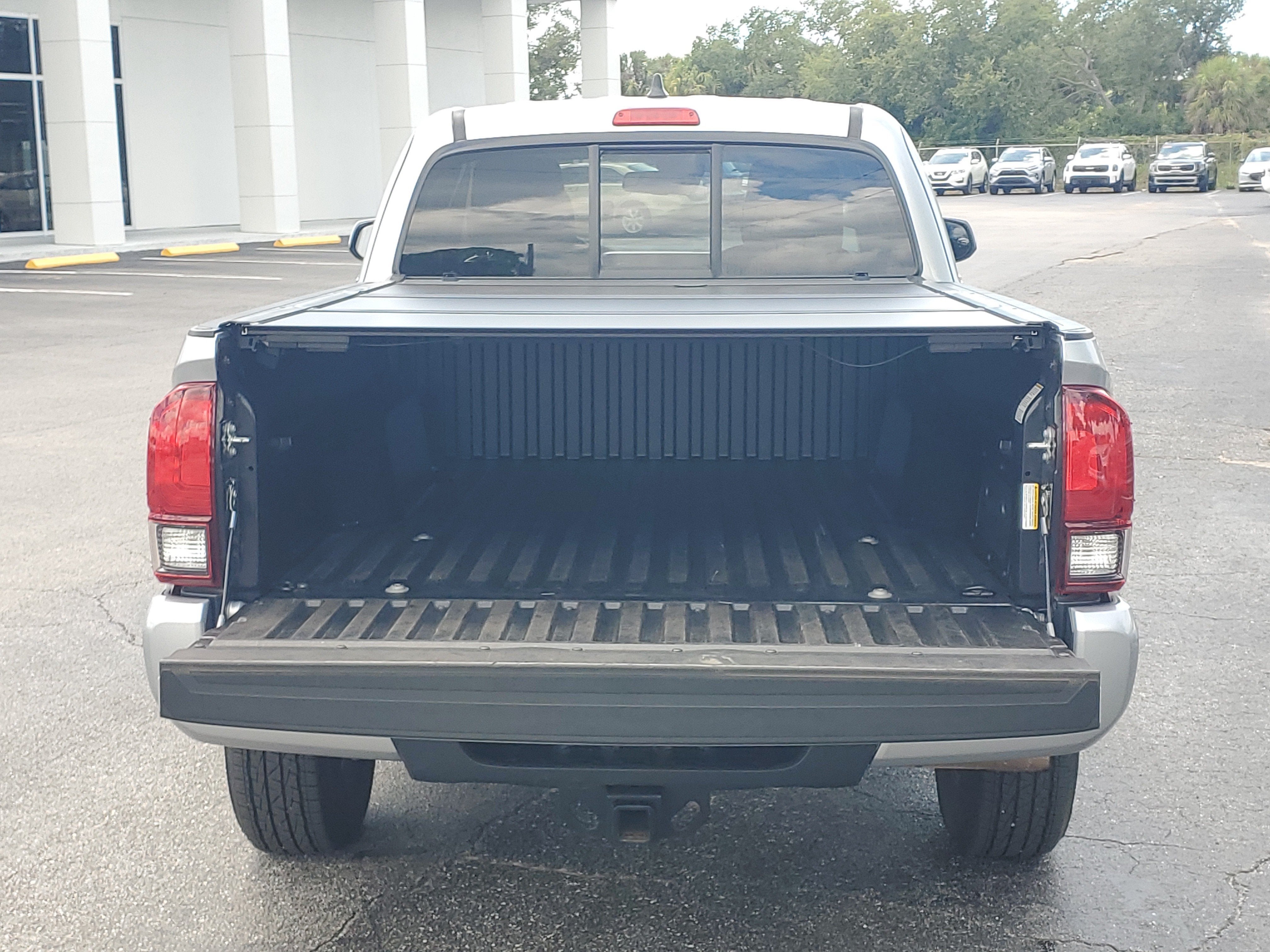 2022 Toyota Tacoma 4WD SR5