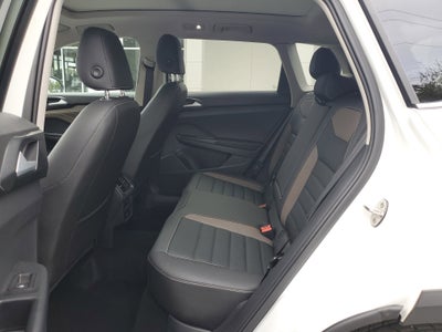 2024 Volkswagen Taos SEL