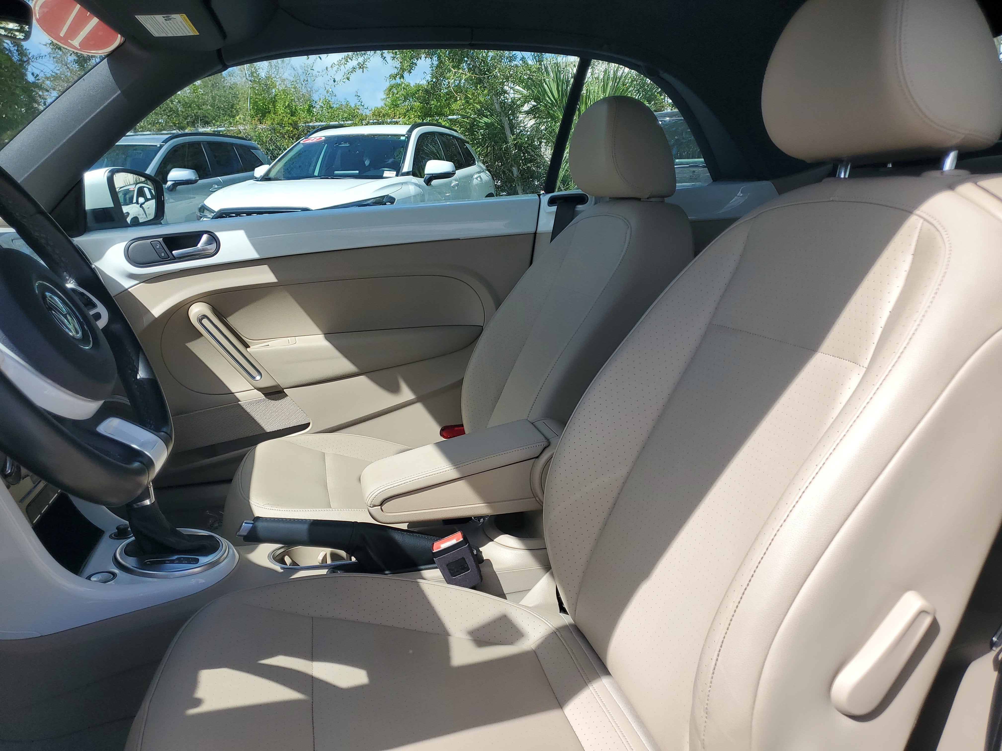 2017 Volkswagen Beetle Convertible 1.8T S
