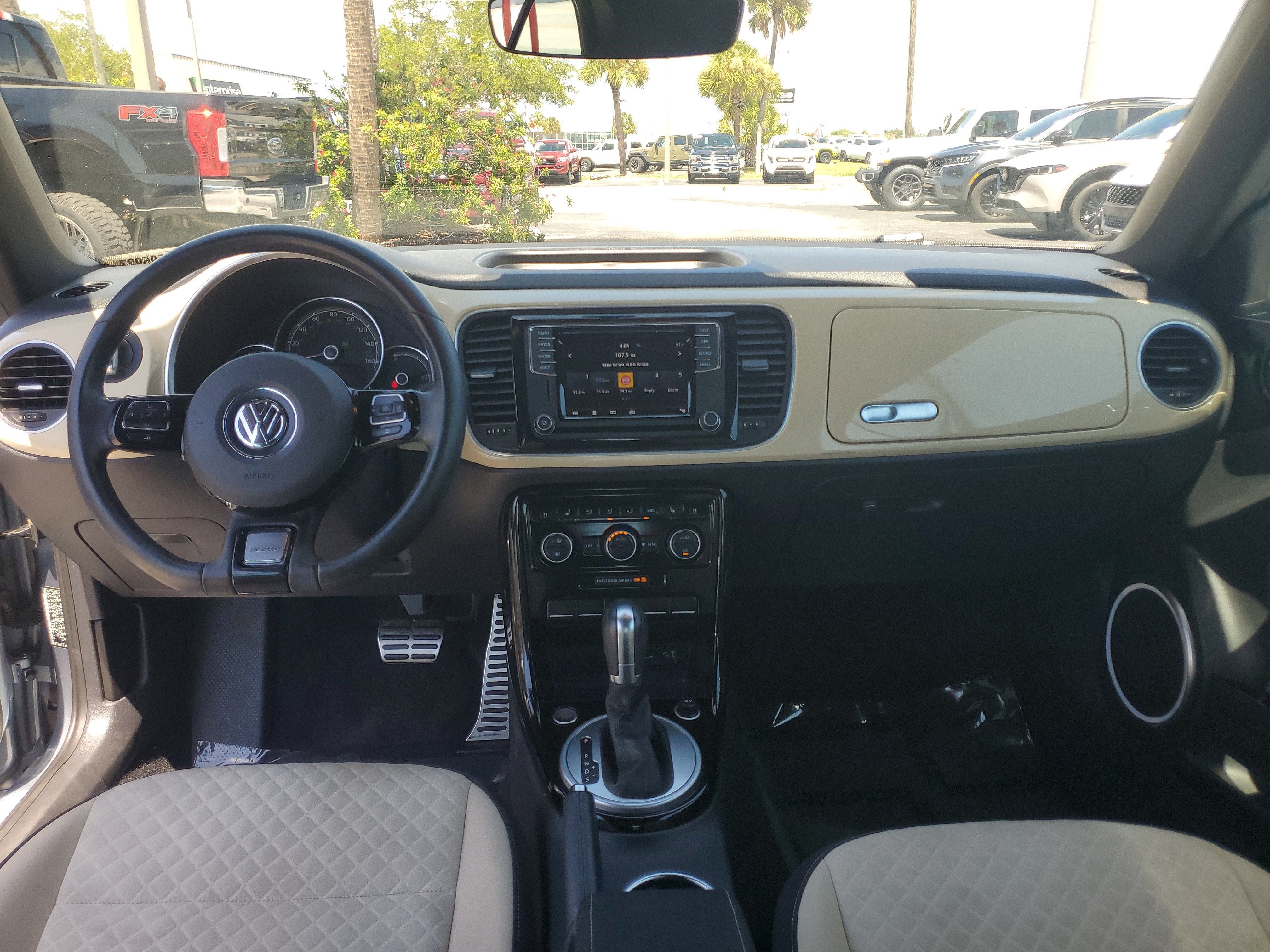 2019 Volkswagen Beetle Convertible S