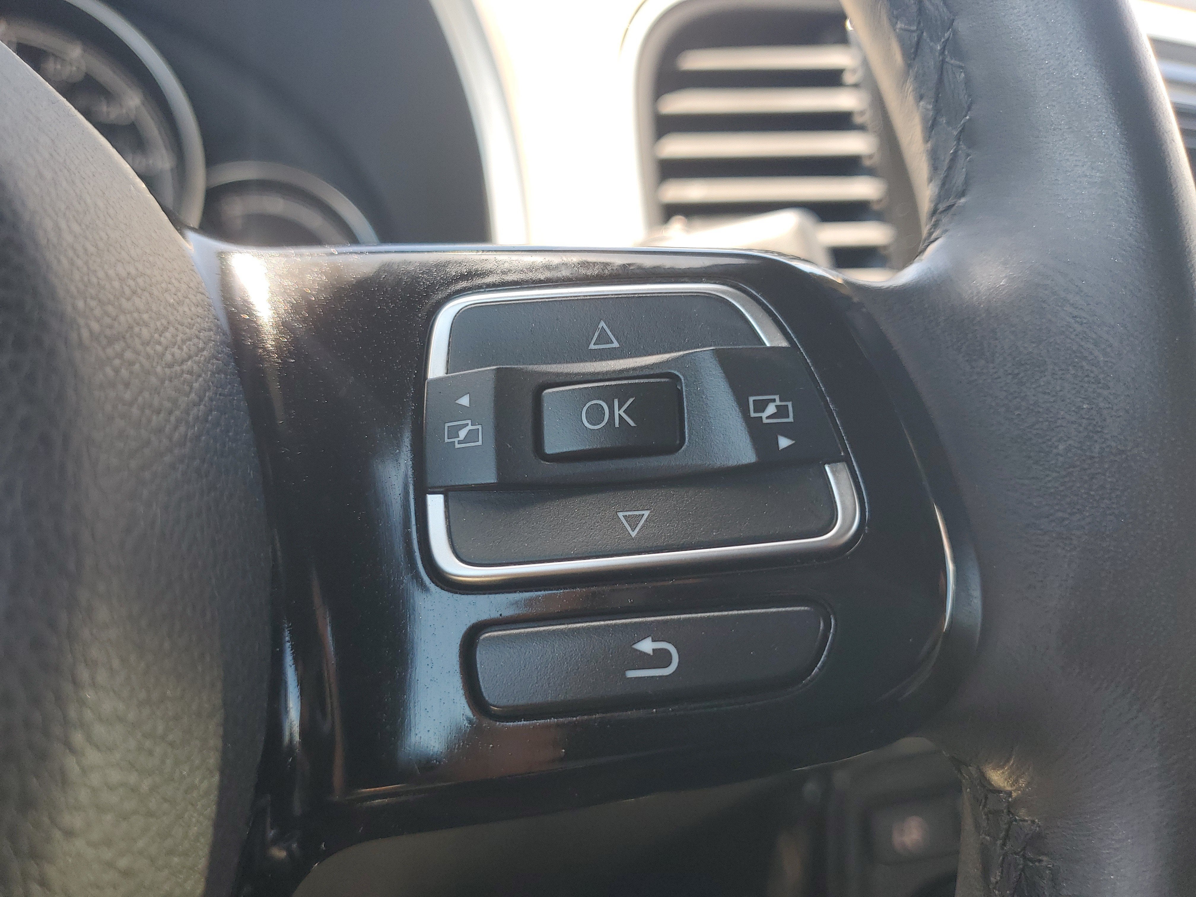 2019 Volkswagen Beetle Convertible S