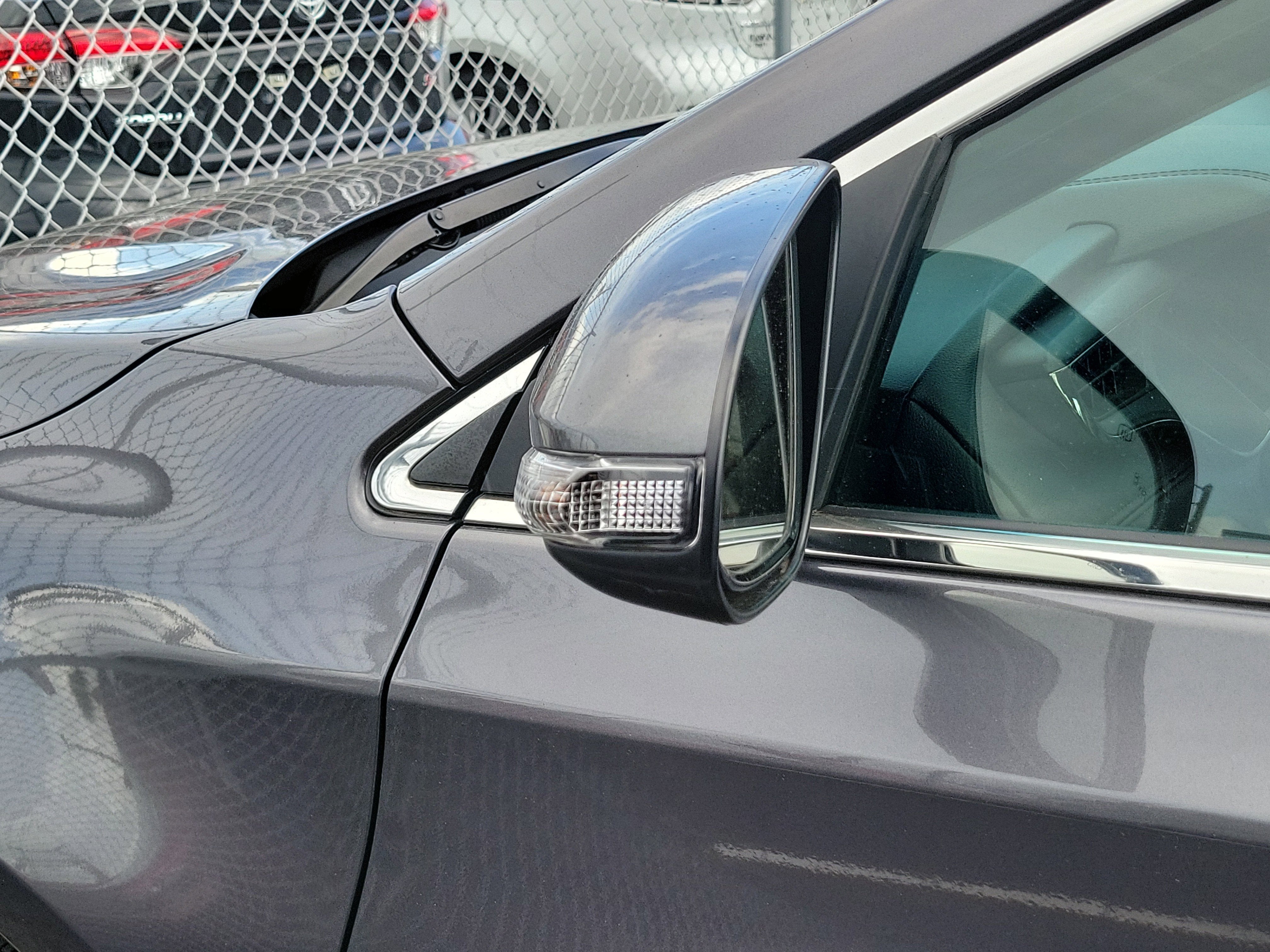 2015 Toyota Avalon Hybrid XLE Touring