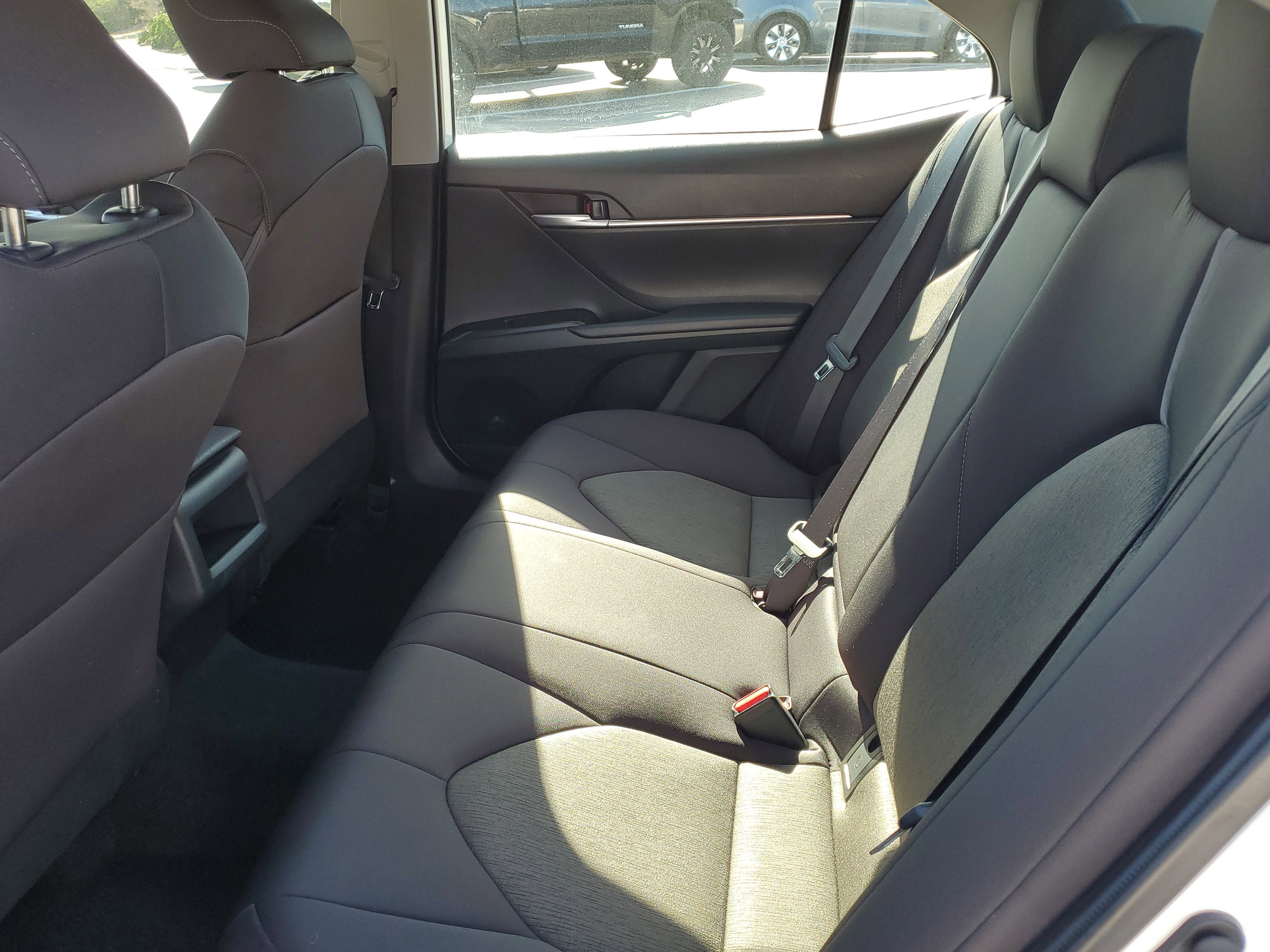 2024 Toyota Camry Hybrid LE