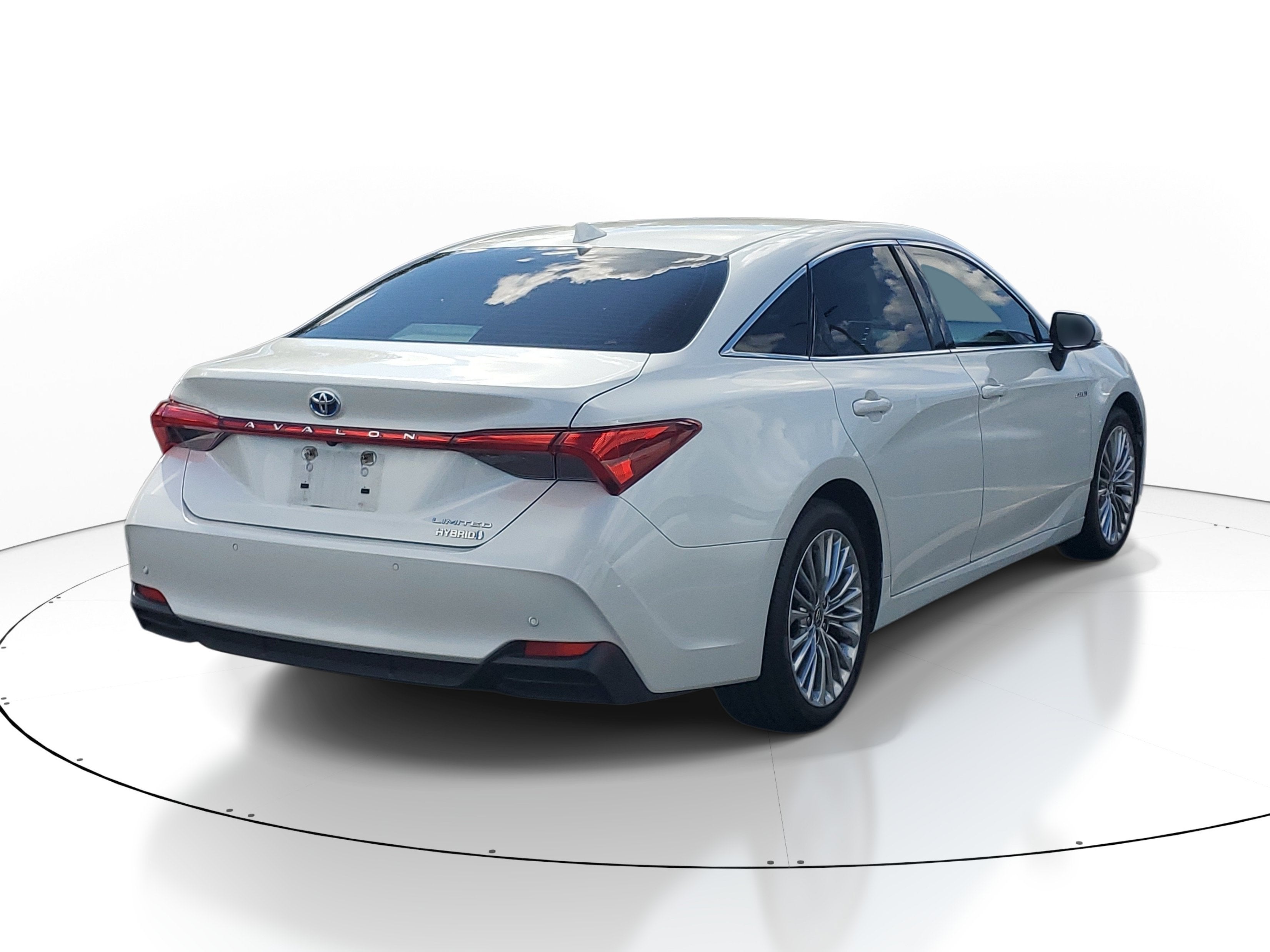 2021 Toyota Avalon Hybrid Limited
