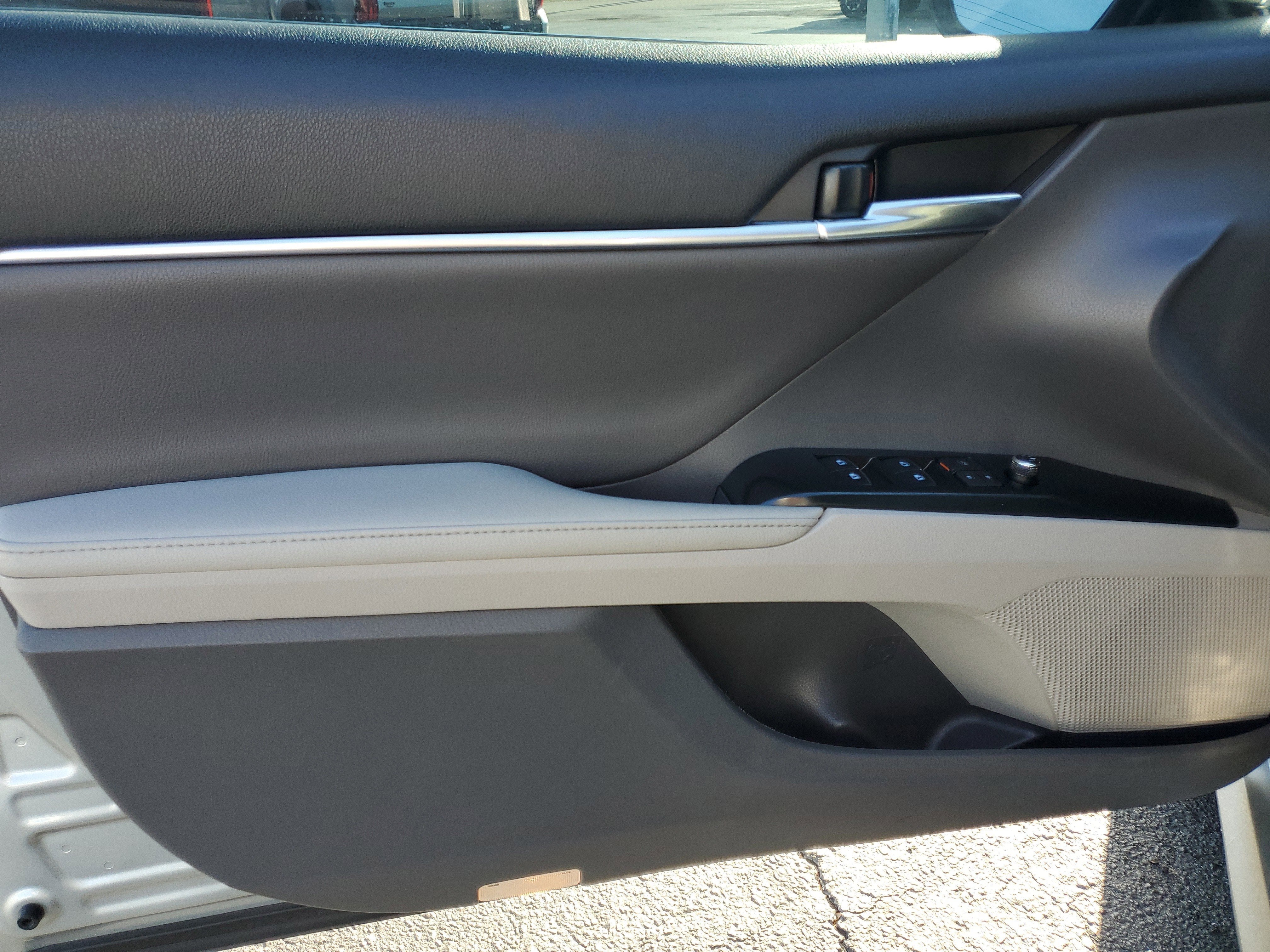 2020 Toyota Camry XLE