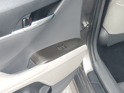 2021 Toyota Camry Hybrid SE