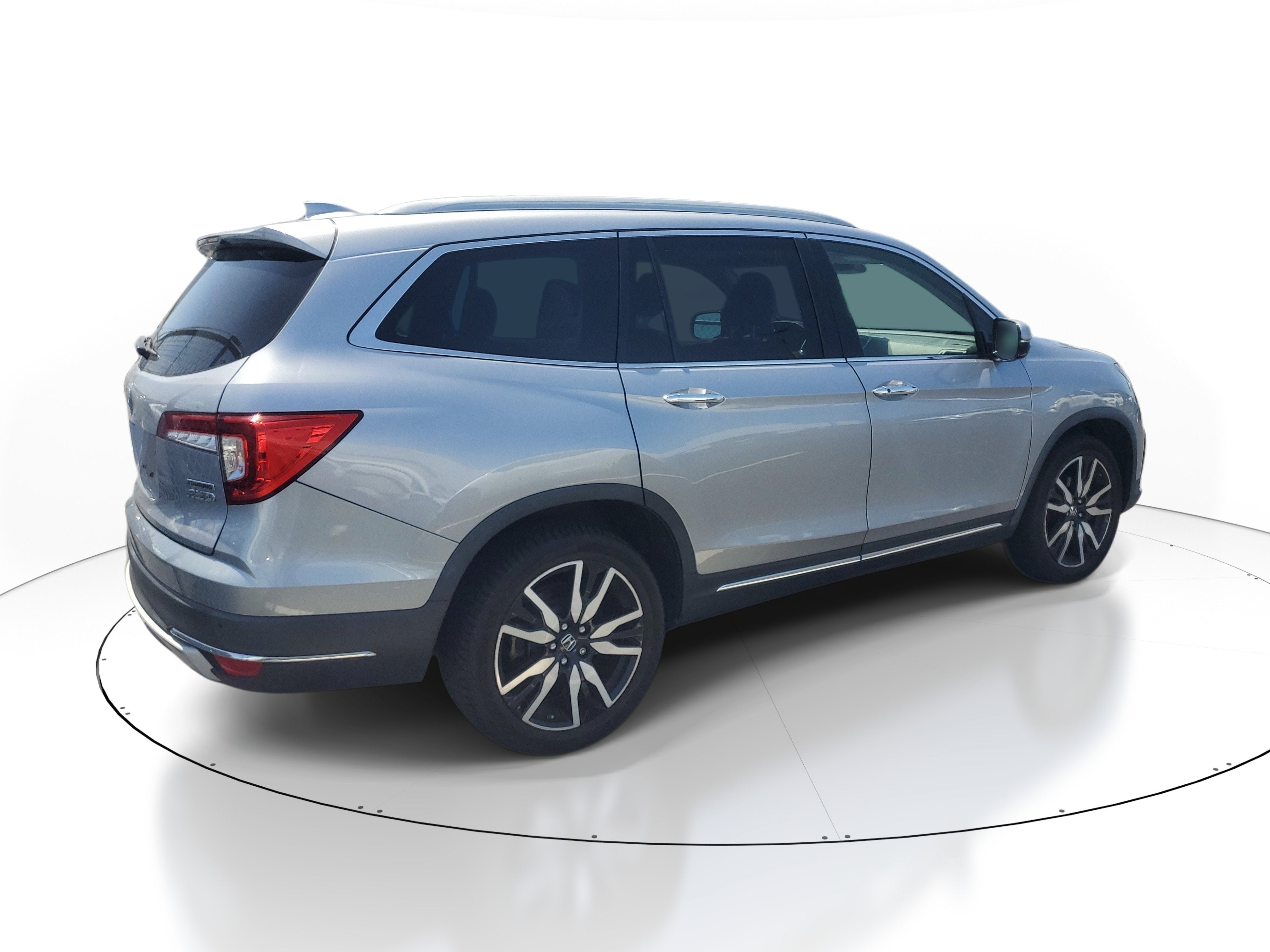 2019 Honda Pilot Touring 7-Passenger