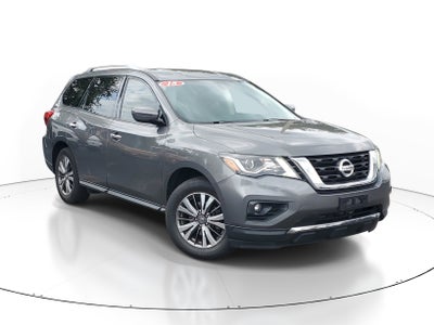 2018 Nissan Pathfinder SV