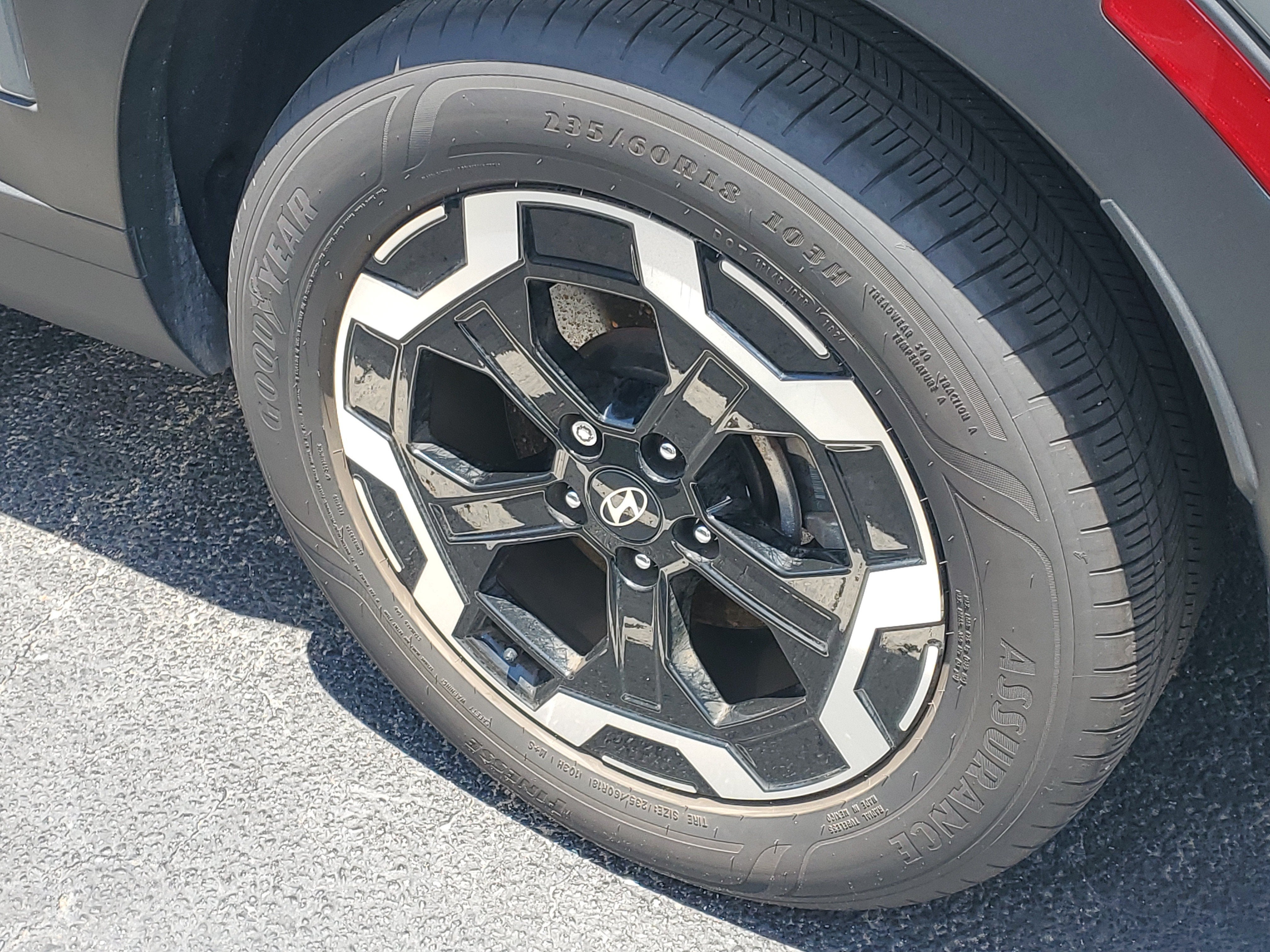 2024 Hyundai Santa Fe SE