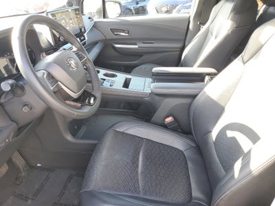 2023 Toyota Sienna XSE