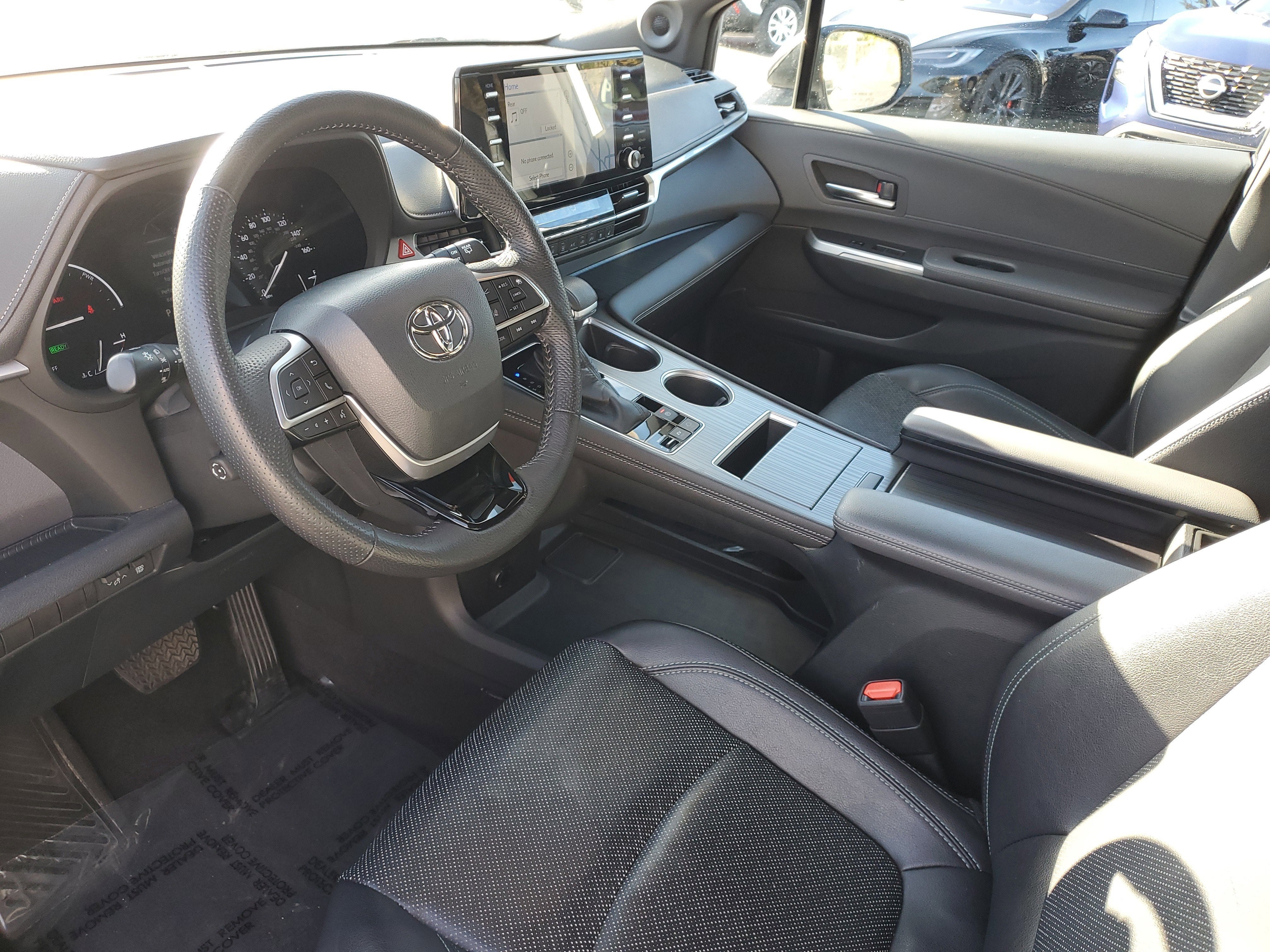 2023 Toyota Sienna XSE