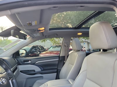 2018 Toyota Highlander Limited Platinum