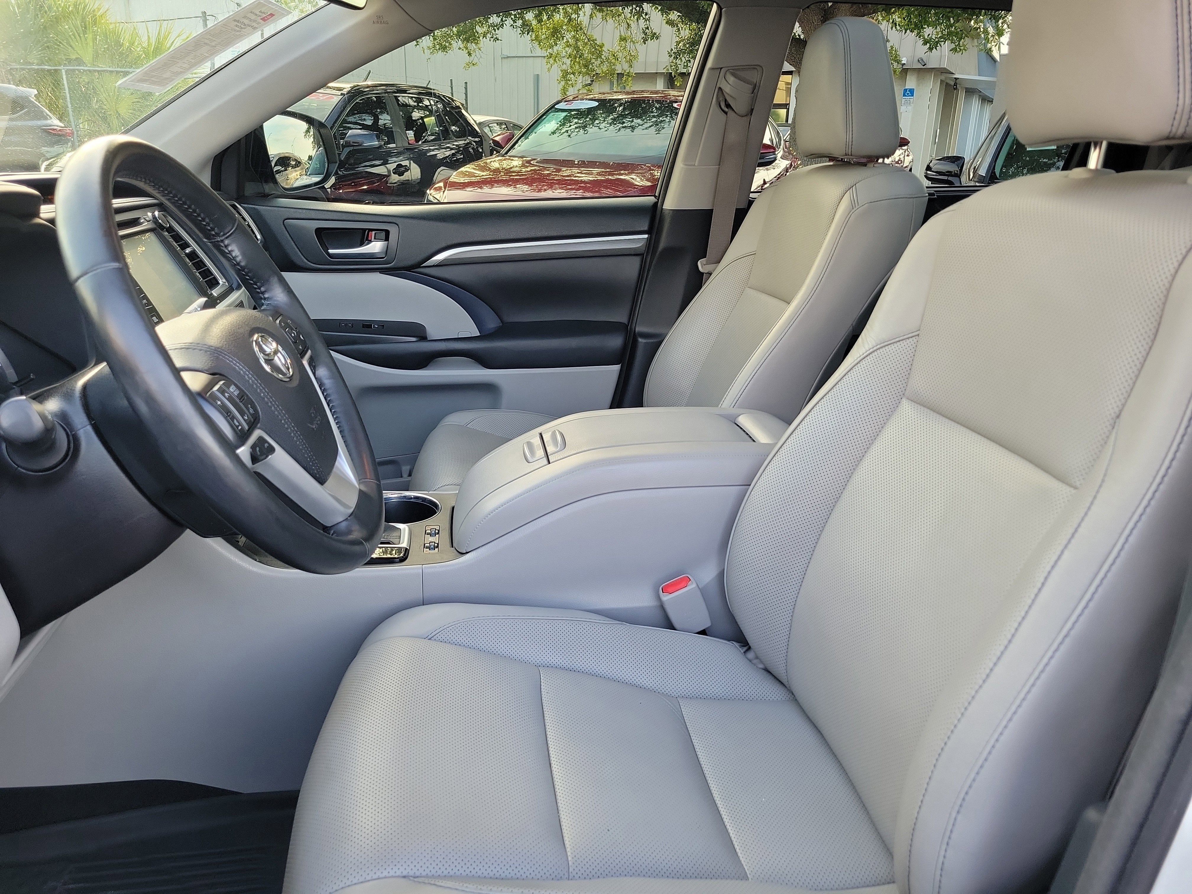 2018 Toyota Highlander Limited Platinum