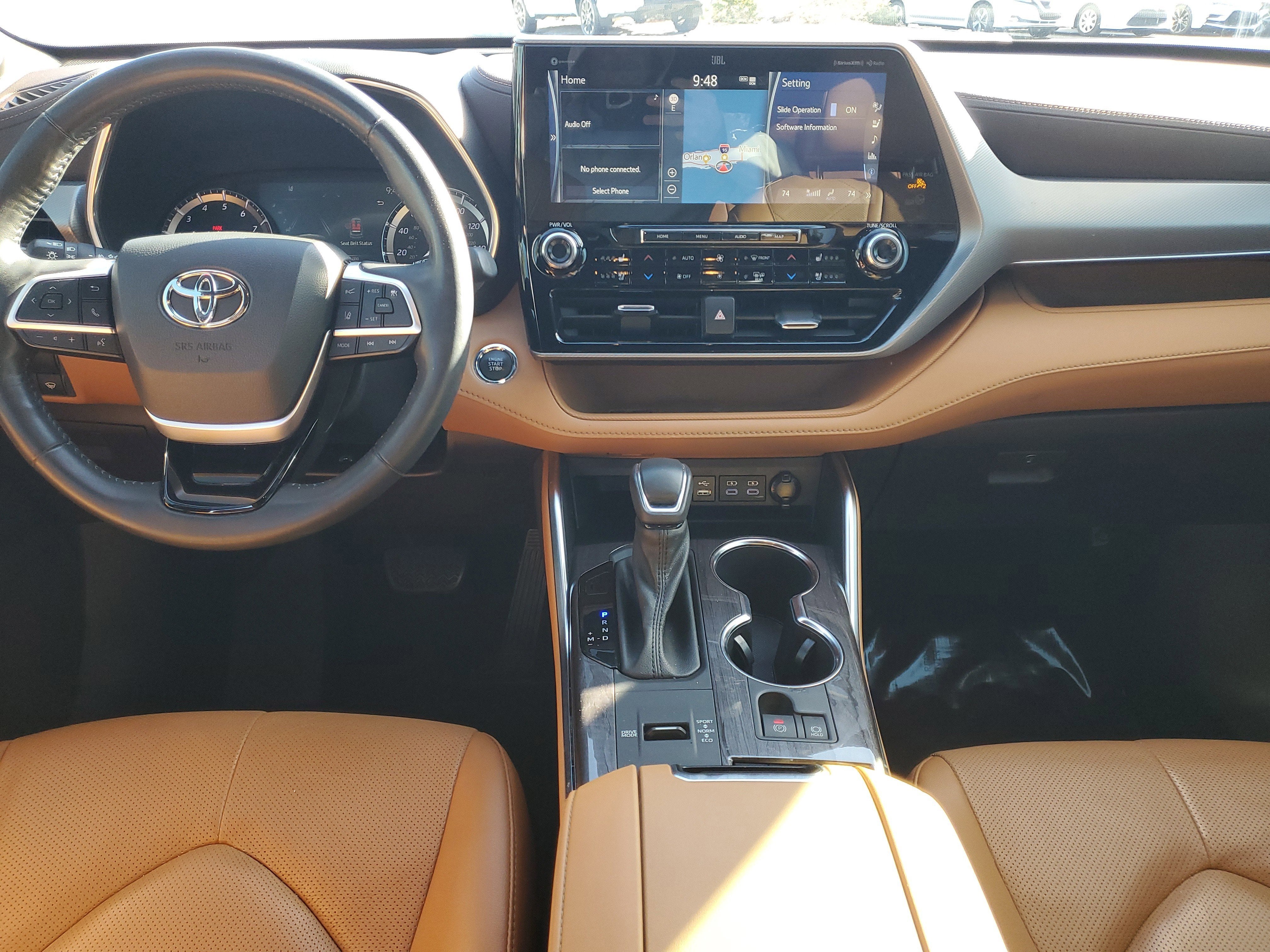 2022 Toyota Highlander Platinum