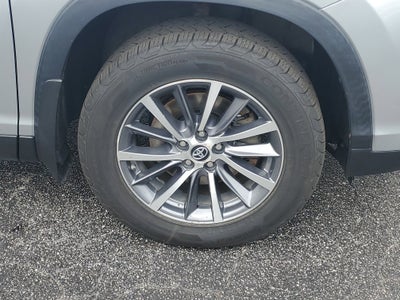 2019 Toyota Highlander Hybrid XLE