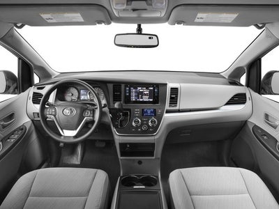 2017 Toyota Sienna LE