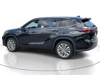 2024 Toyota Highlander Platinum