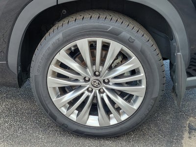 2024 Toyota Highlander Platinum