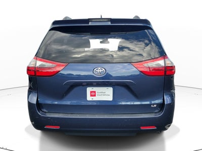 2020 Toyota Sienna LE Auto Access Seat
