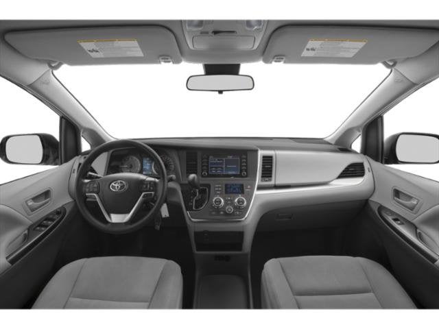 2020 Toyota Sienna XLE Auto Access Seat