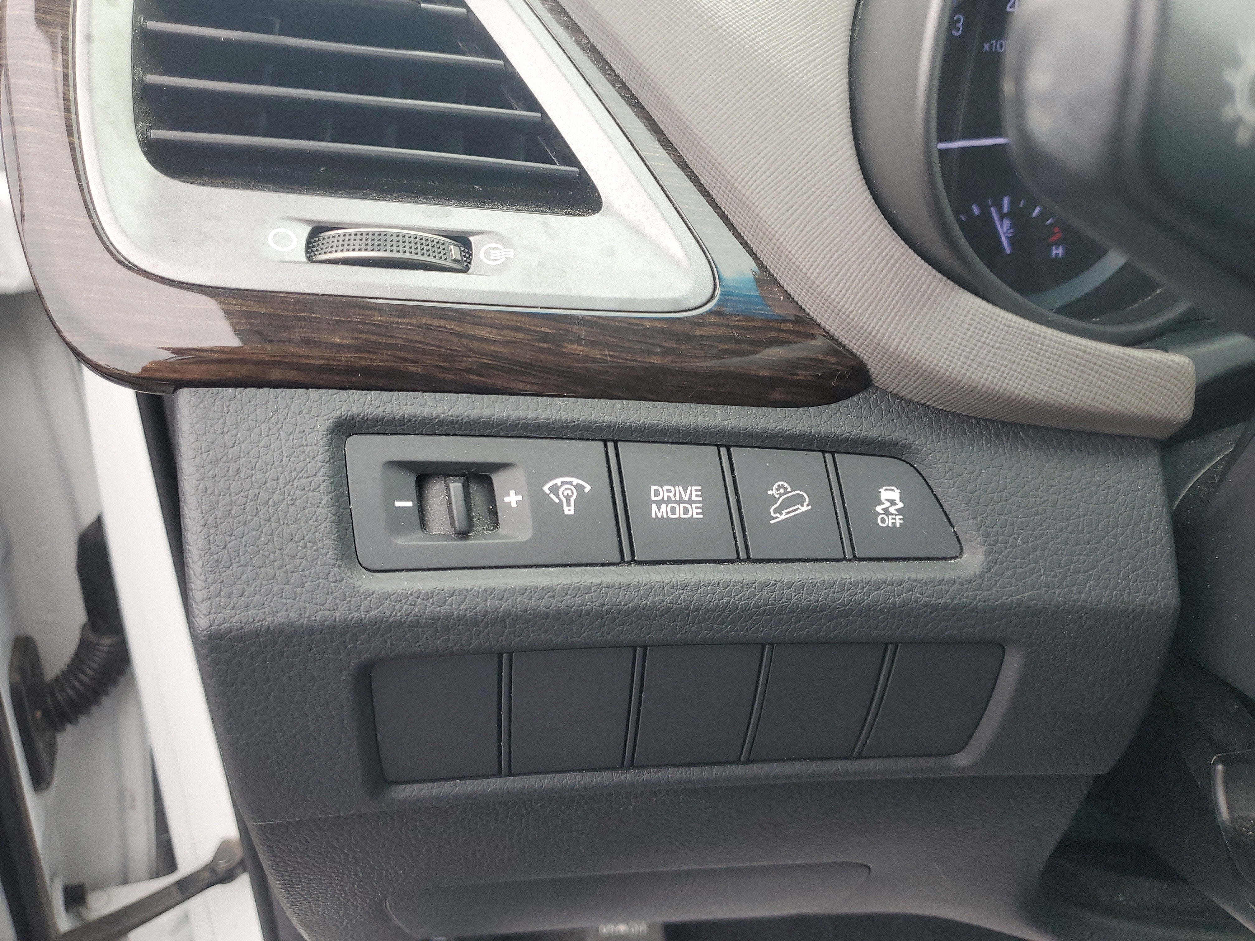 2018 Hyundai Santa Fe Sport 2.4L