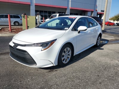 2025 Toyota Corolla LE
