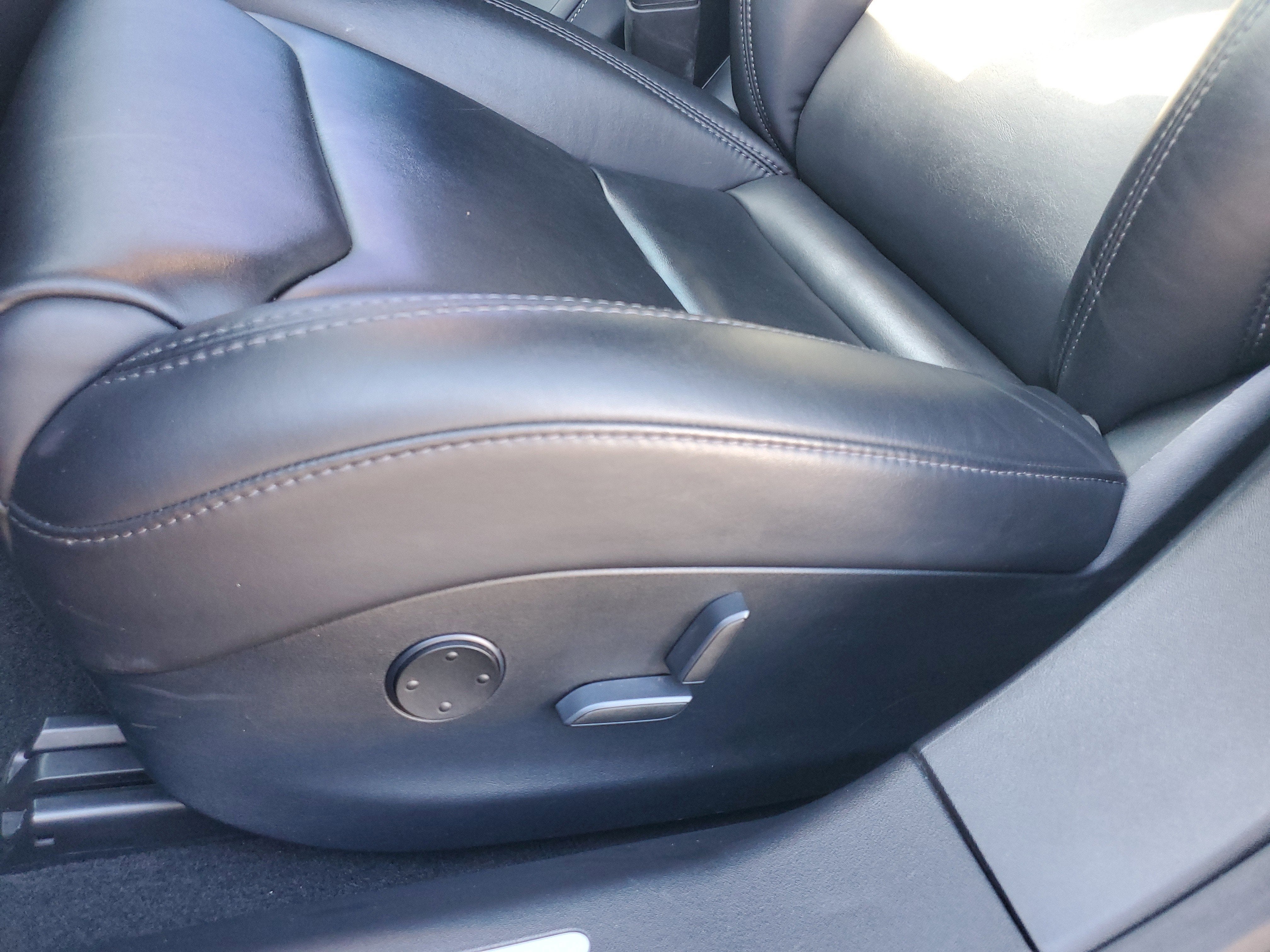 2020 Tesla Model S Performance