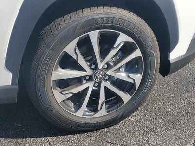 2022 Toyota Corolla Cross XLE