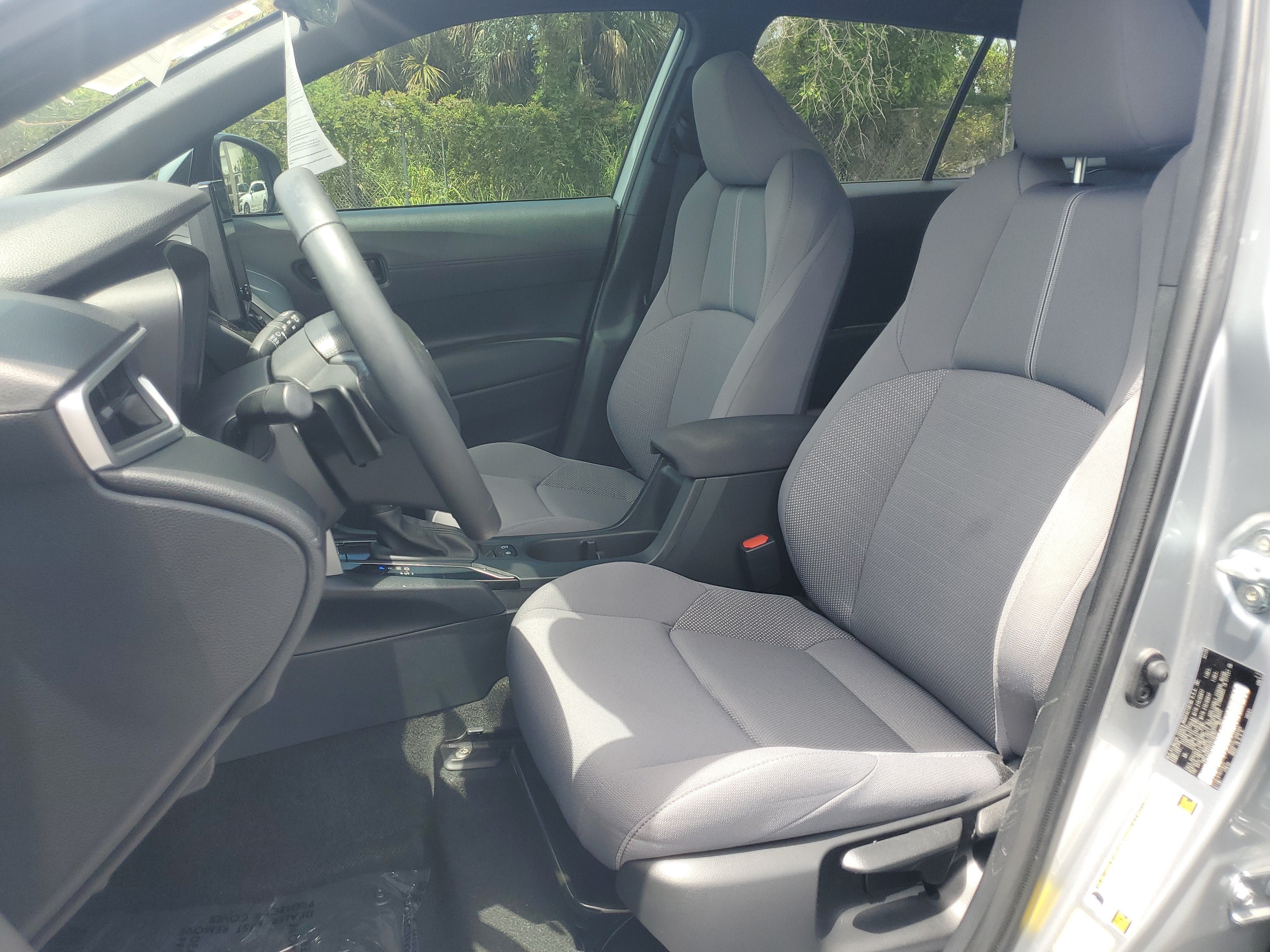 2024 Toyota Corolla Cross Hybrid SE