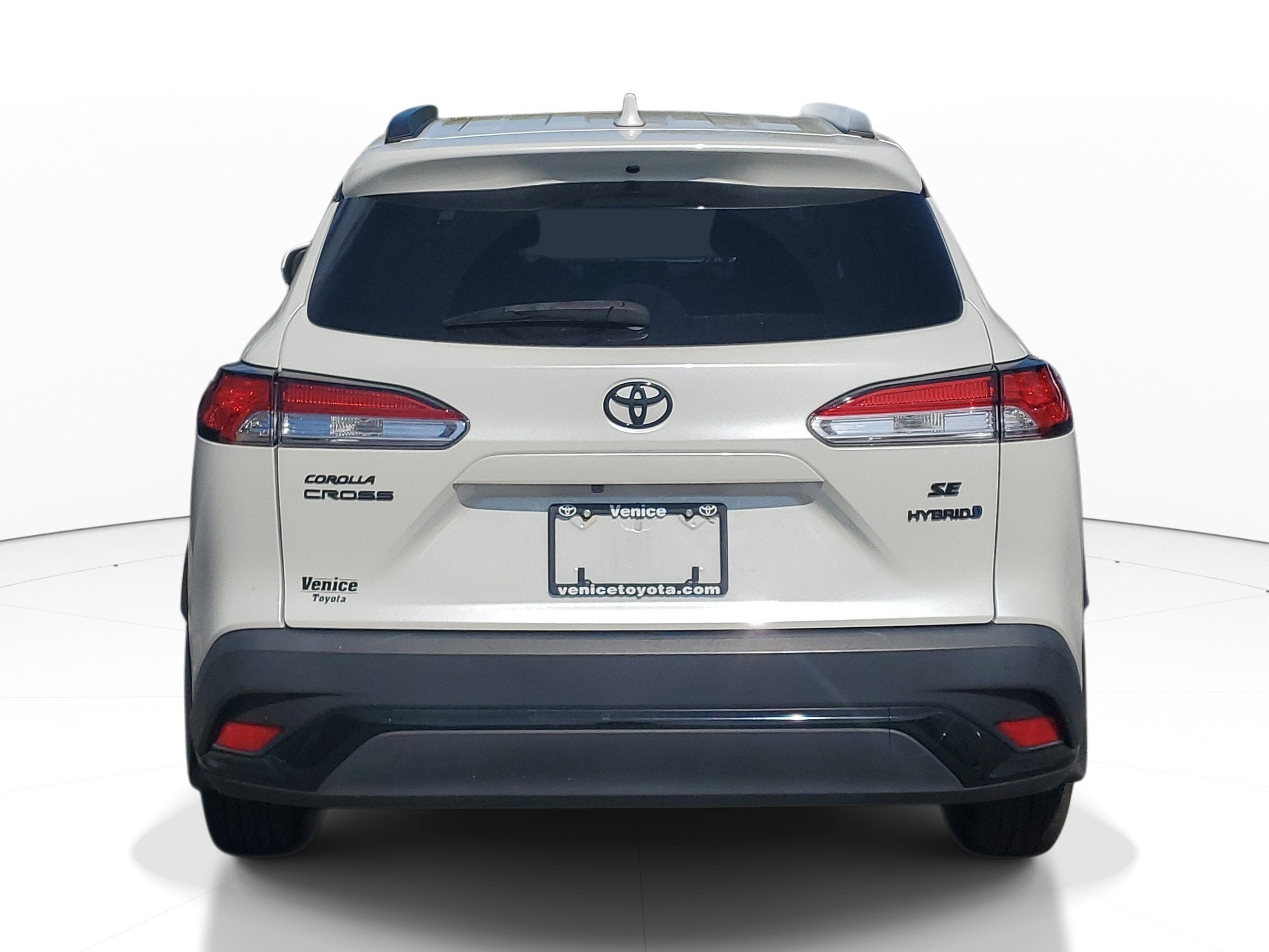 2024 Toyota Corolla Cross Hybrid SE