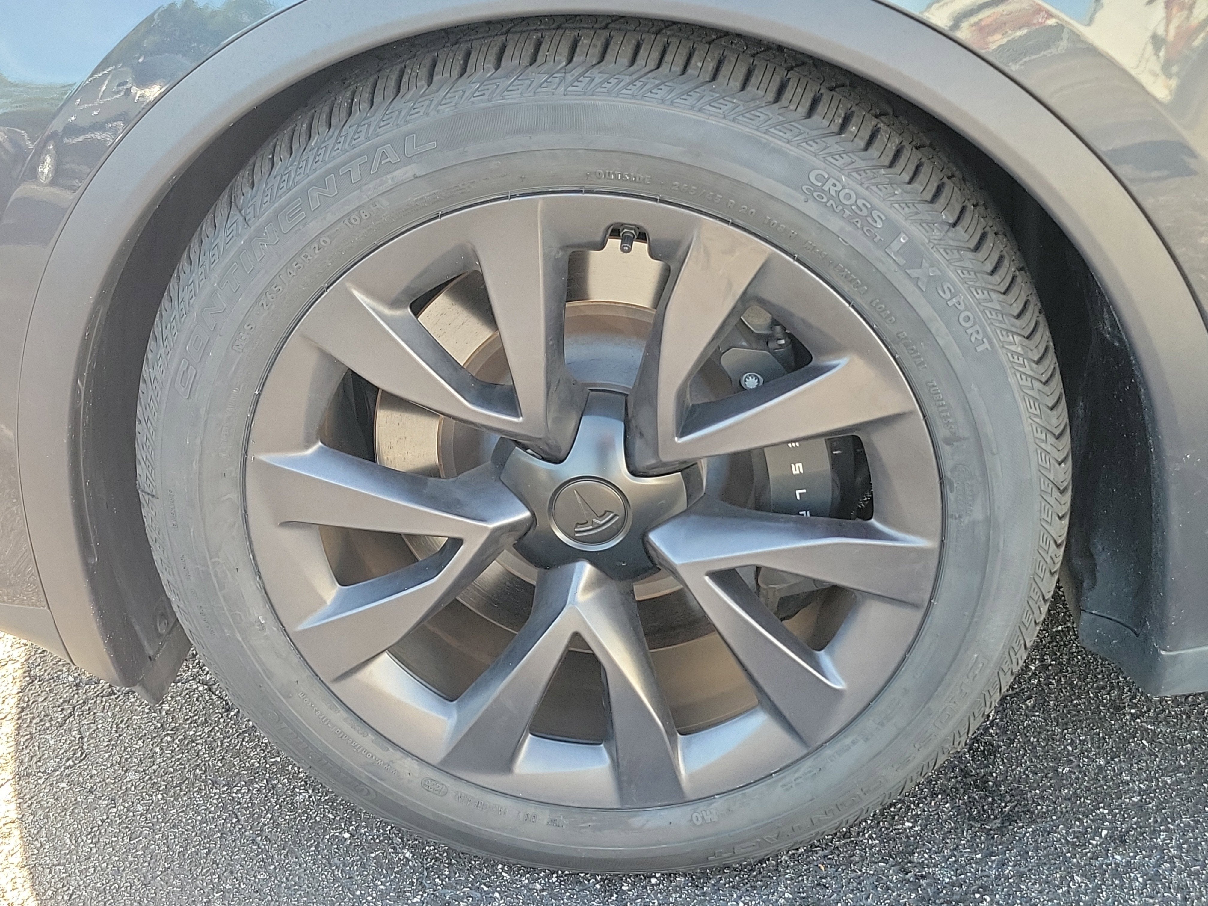 2024 Tesla Model X Base