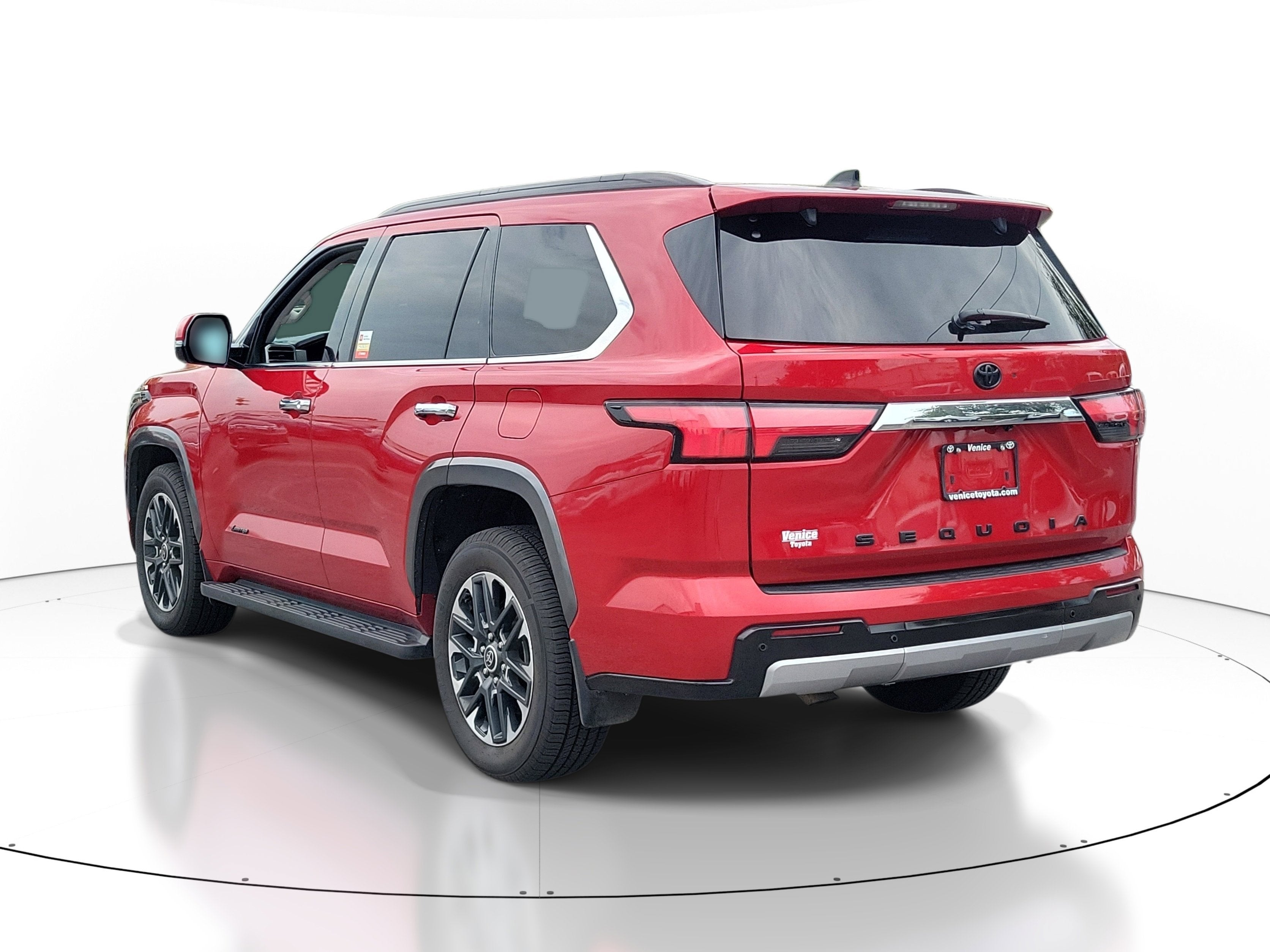 2023 Toyota Sequoia SR5
