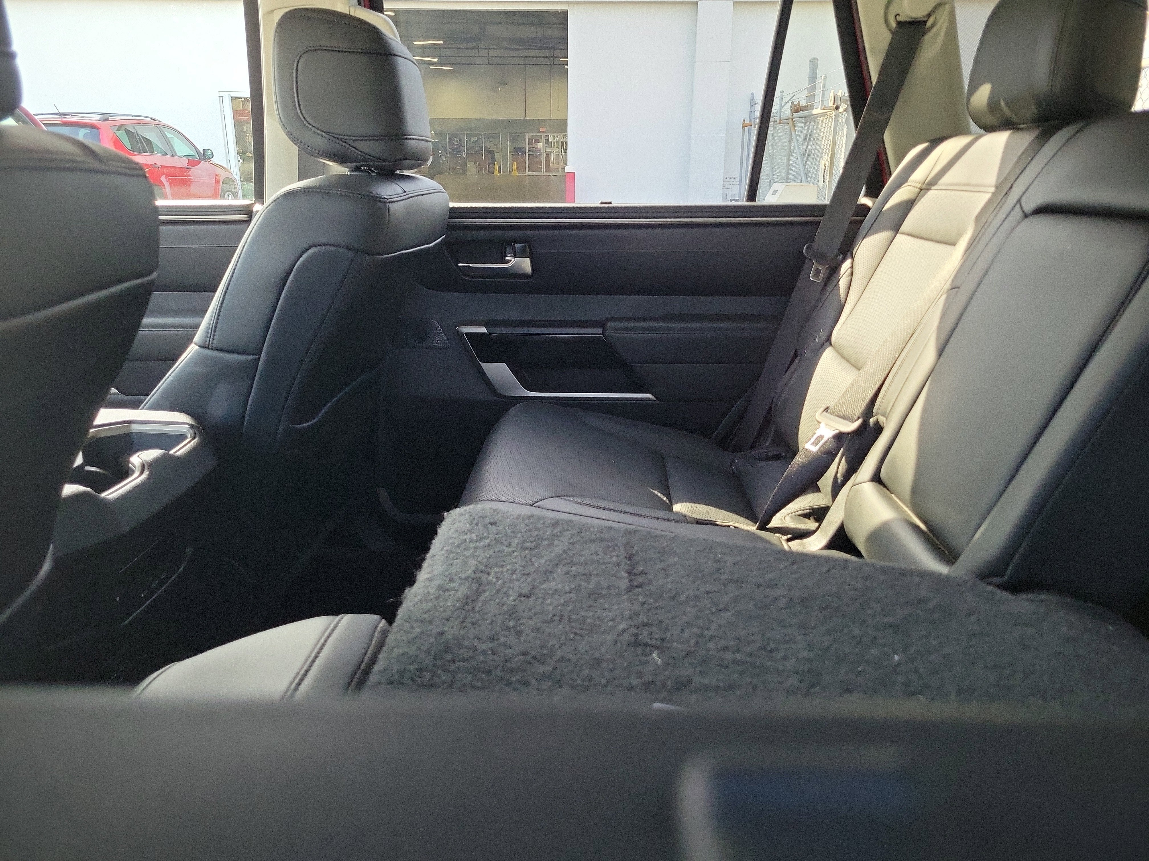 2023 Toyota Sequoia SR5