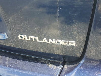 2011 Mitsubishi Outlander SE