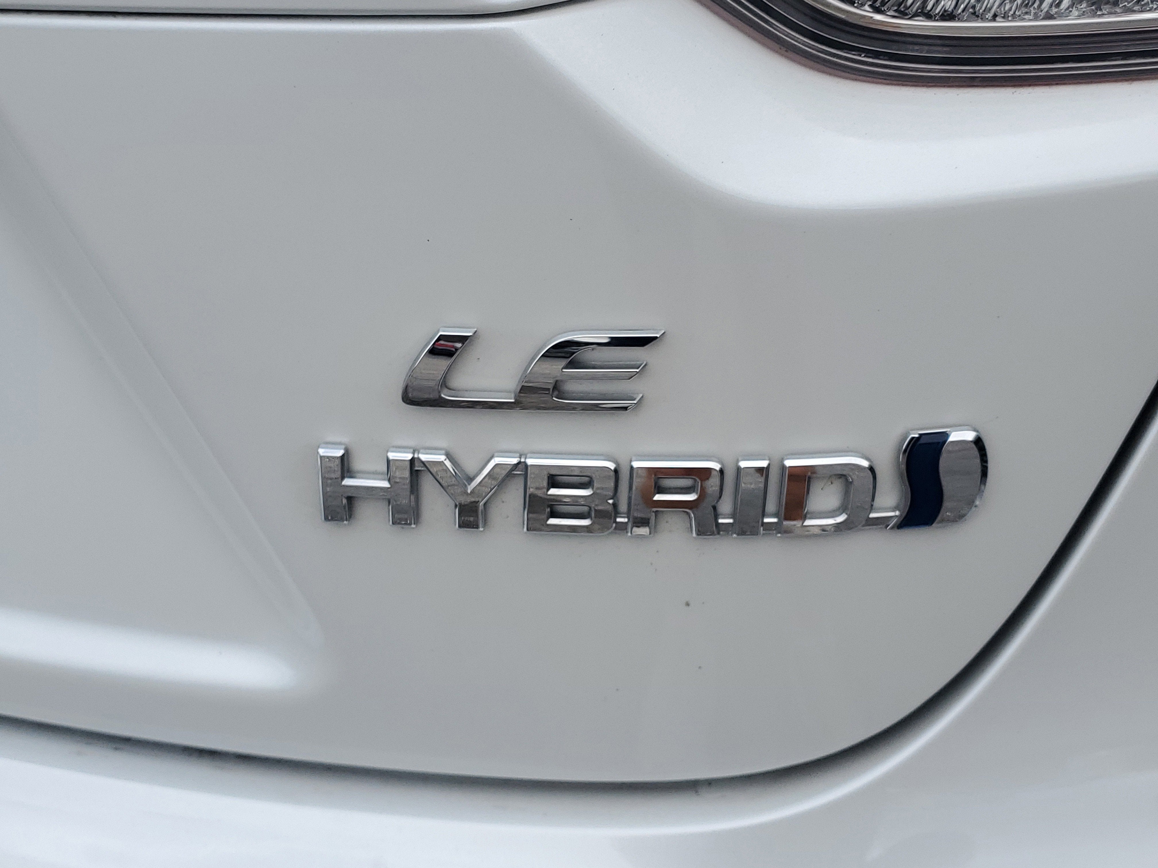 2024 Toyota Corolla Hybrid LE