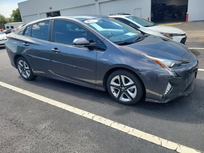 2017 Toyota Prius Four Touring