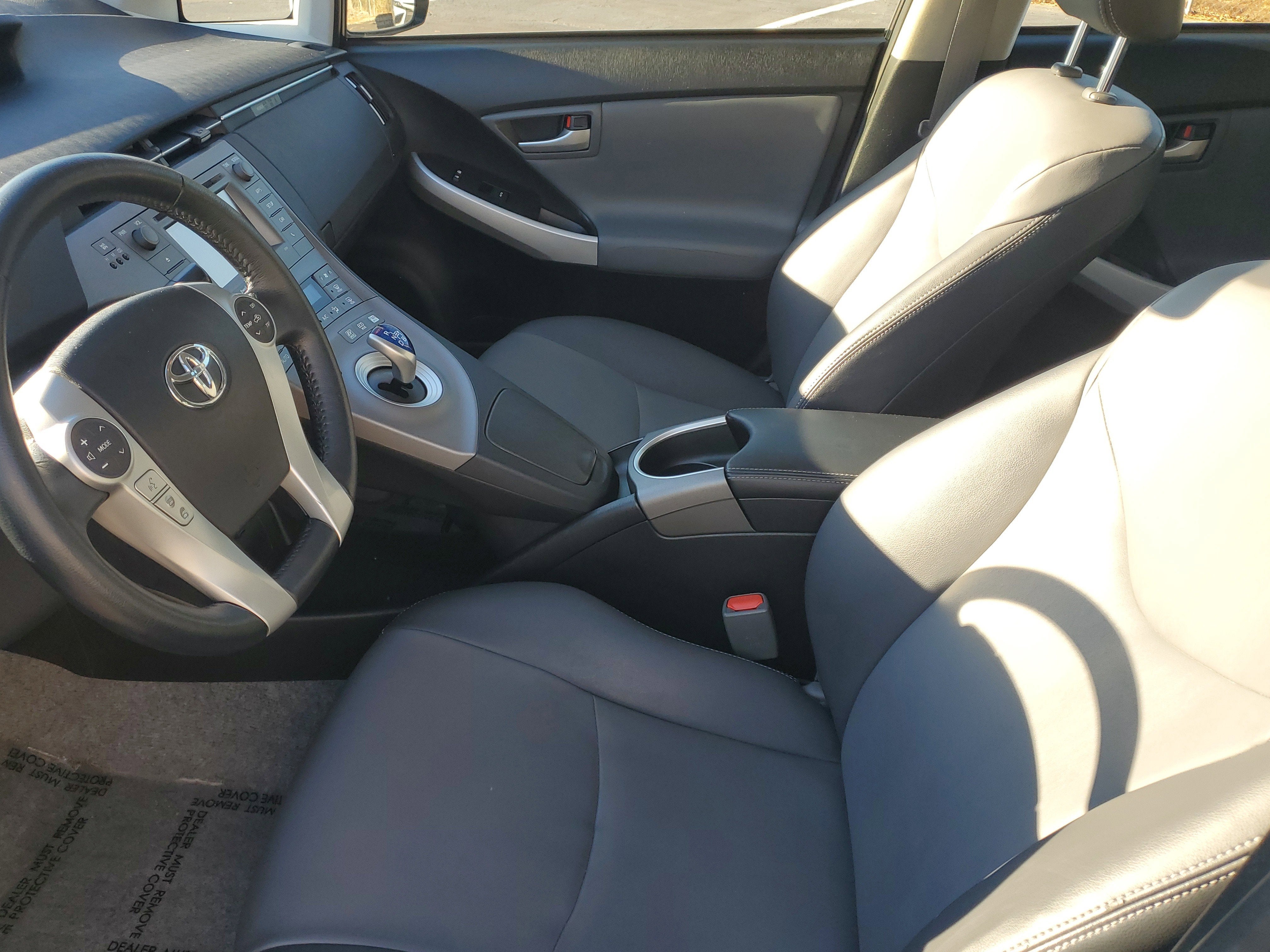 2015 Toyota Prius Five