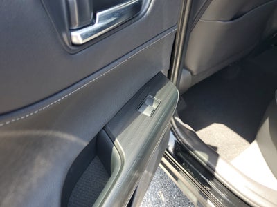 2024 Toyota Venza XLE